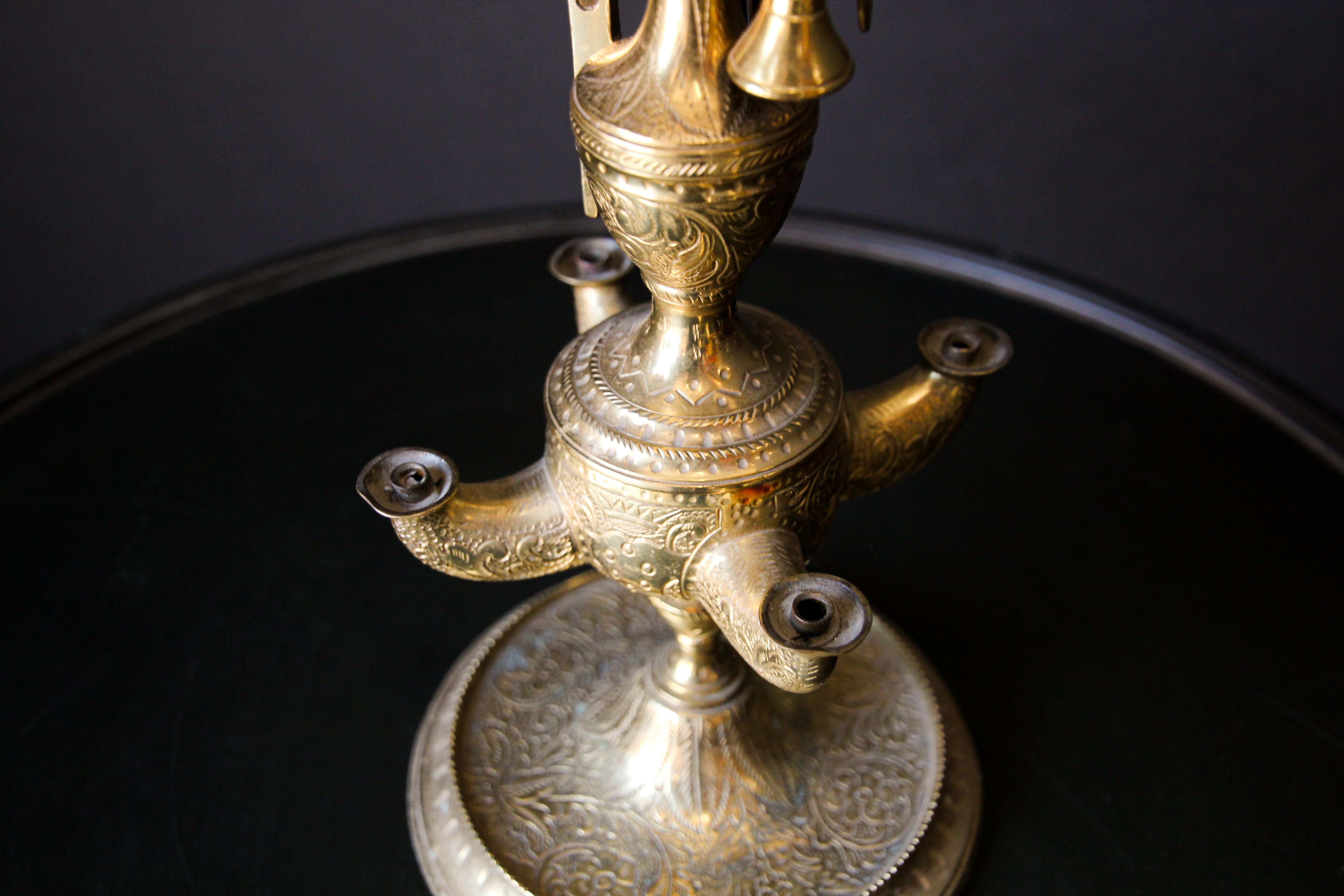 Engraved Anglo Indian Victorian Brass Oil Lamp 19th Century For Sale