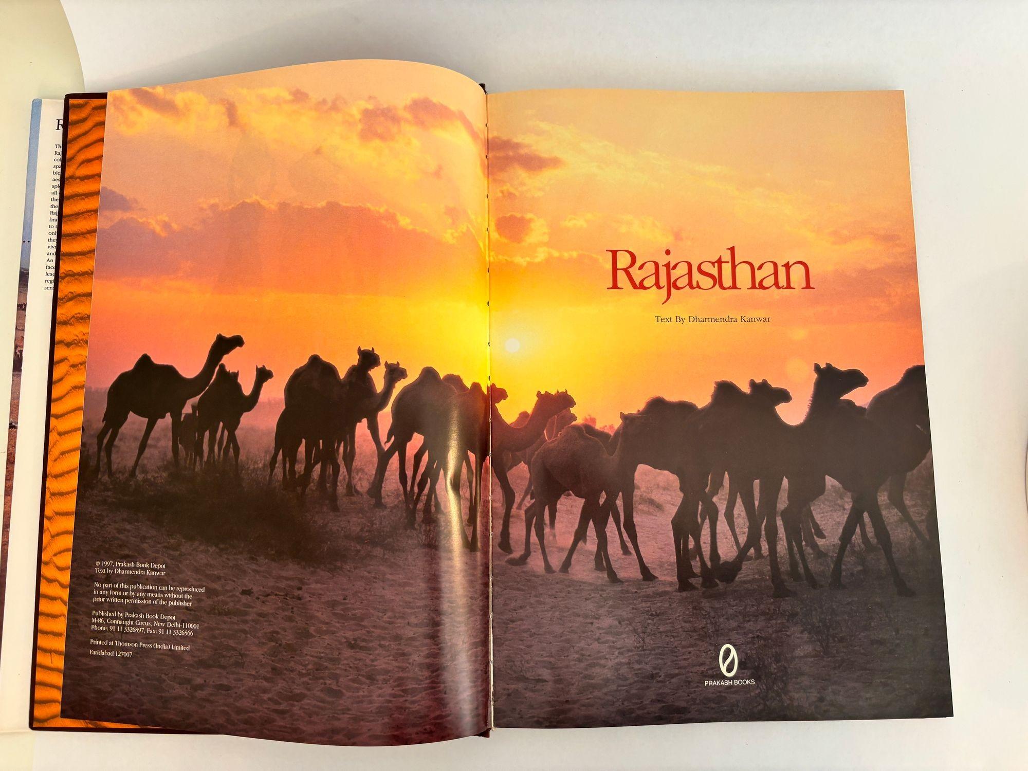 Rajasthan Large Hardcover Book by Dharmendra Kanwar 1997 Bon état - En vente à Moreno Valley, CA