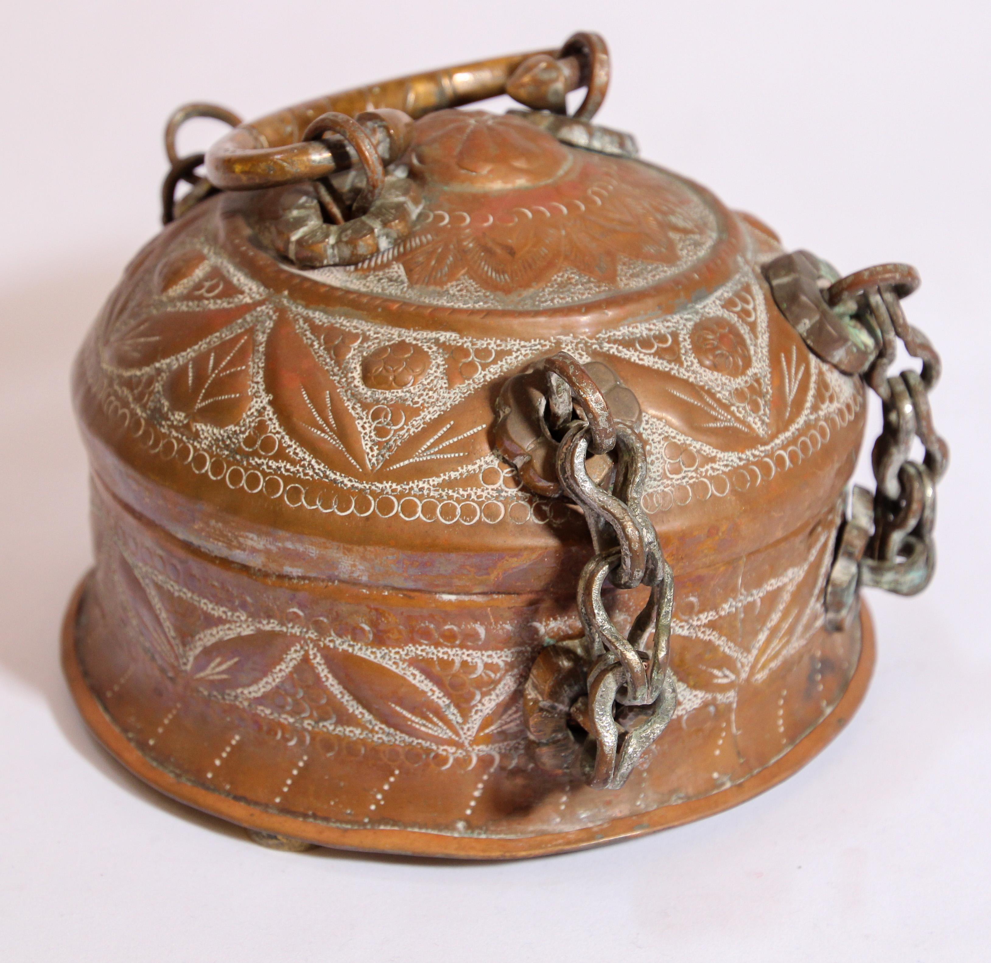 Indian Rajasthani Decorative Brass Lidded Betel Caddy Box For Sale
