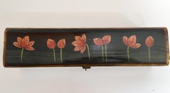 Caja Decorativa Pintada a Mano Rajhastani Negra con Diseños Florales