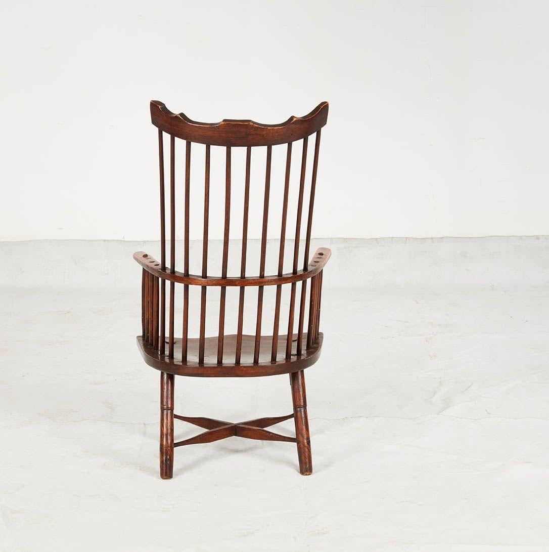 Fauteuil Windsor à dossier incliné en vente 3