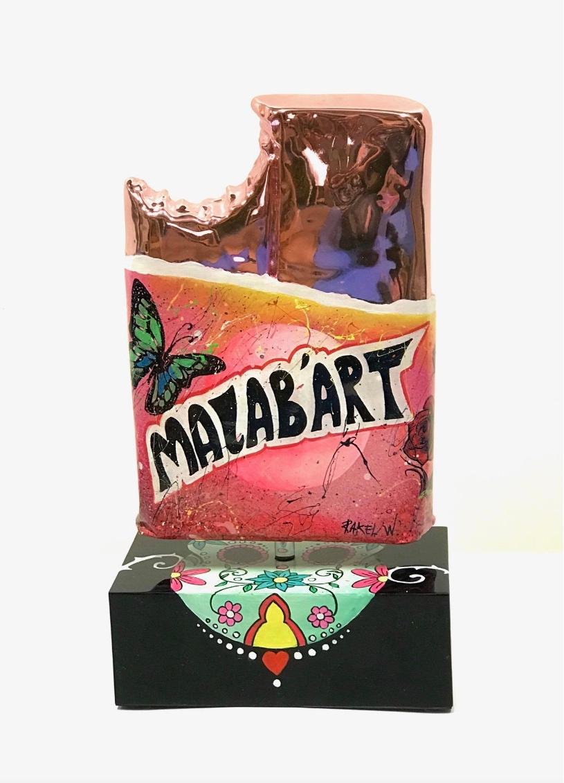 RAKEL WAJNBERG - Malab'art Frida 33cm - Gris Figurative Sculpture par Rakel Wajnberg