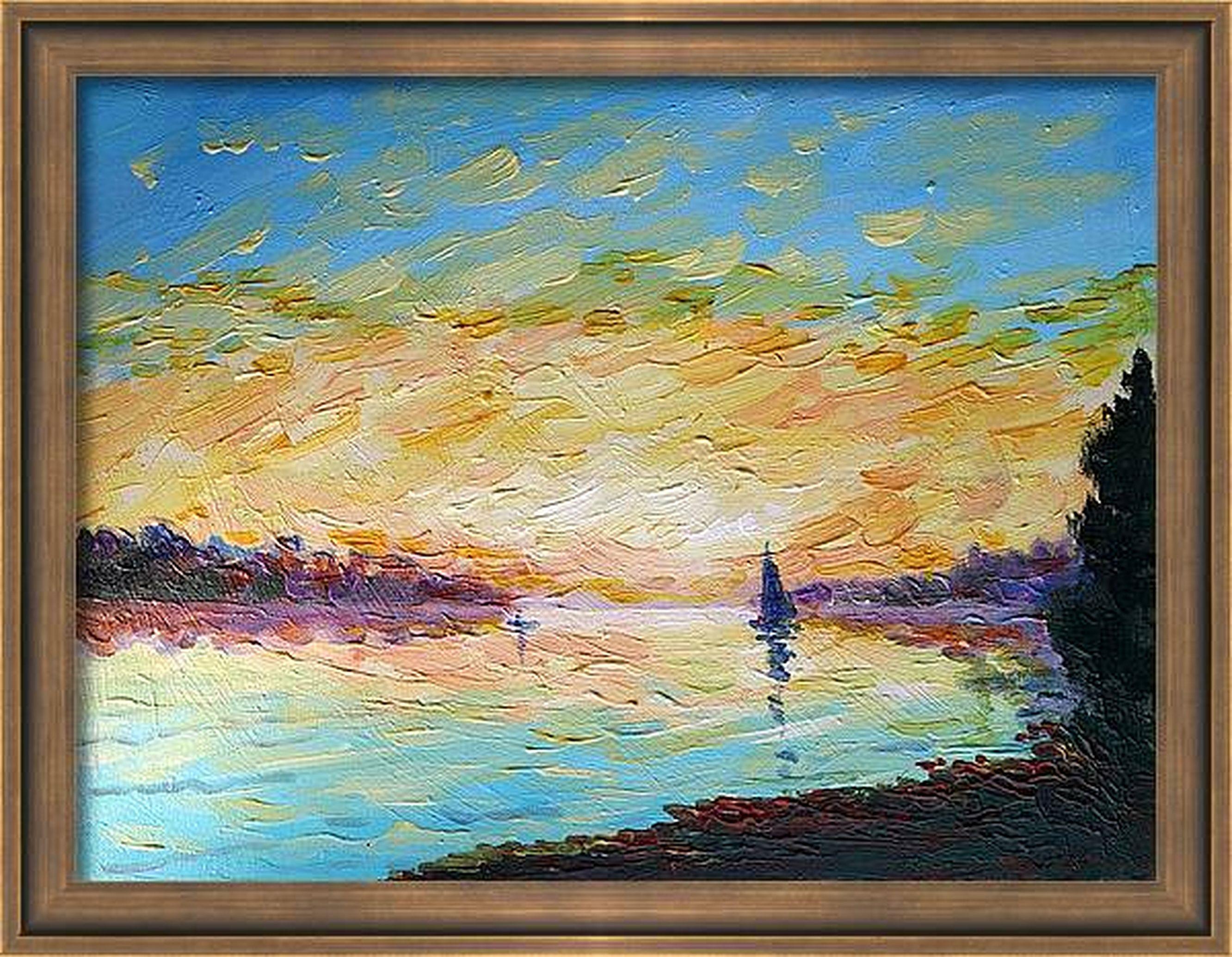 El mar el mar el atardecer el aire caliente la contemplación. el viejo barco. los barcos están cerca. 
Están descansando. ganando fuerza. el mar la ligera brisa. Mar y cielo. 
El cielo es como el mar. Y el mar es como el cielo.
 Las nubes flotan en