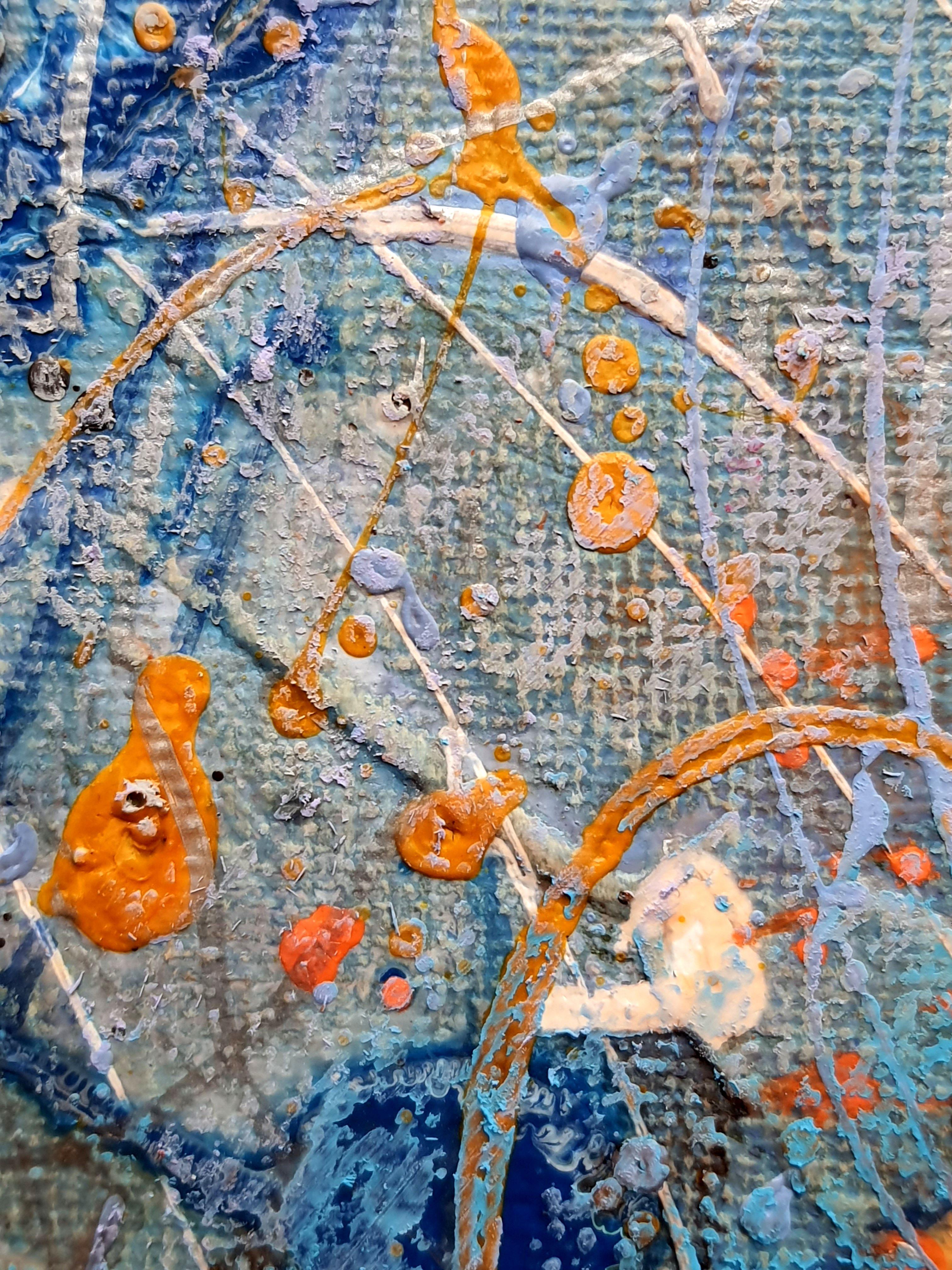 Orange Boote im Angebot 1