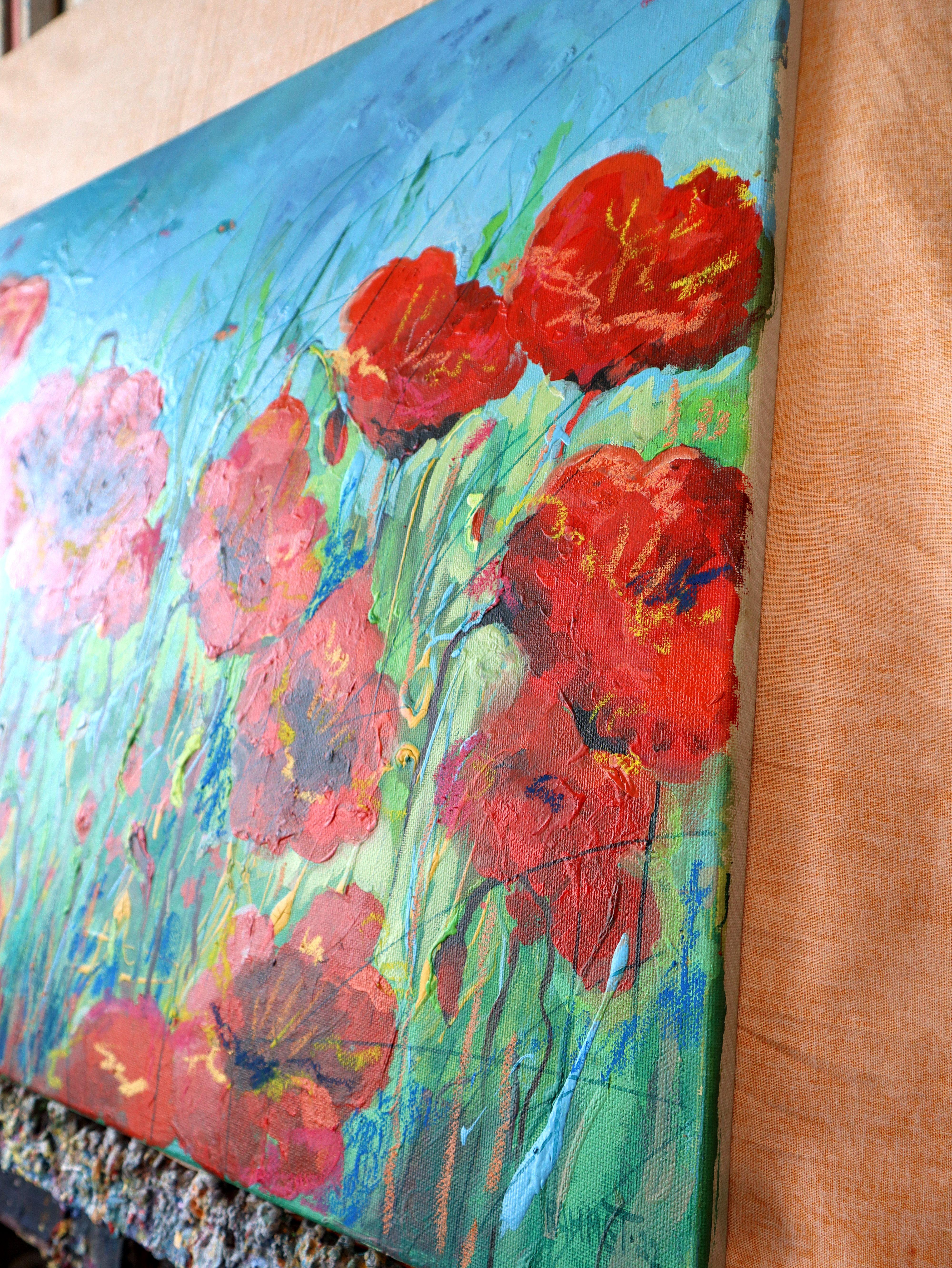 In diesem farbenfrohen Wandteppich habe ich Acryl, Öl und Ölpastell zu einem leidenschaftlichen Tanz der Mohnblumen verschmolzen. Meine Pinselstriche sind vom Geist des Expressionismus und einem Hauch von Impressionismus durchdrungen und fangen