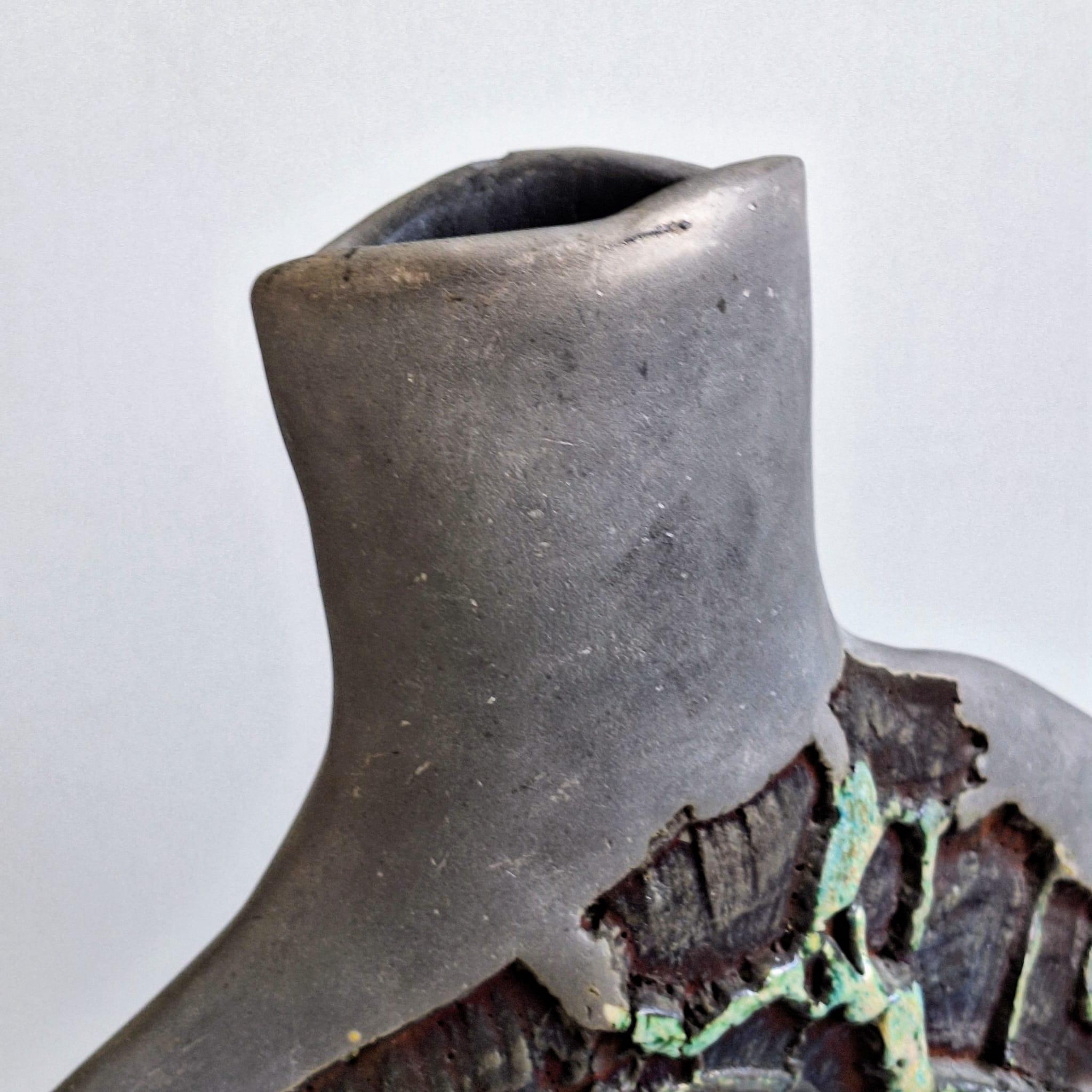 Raku ceramic vase designed by André Sas For Sale 6