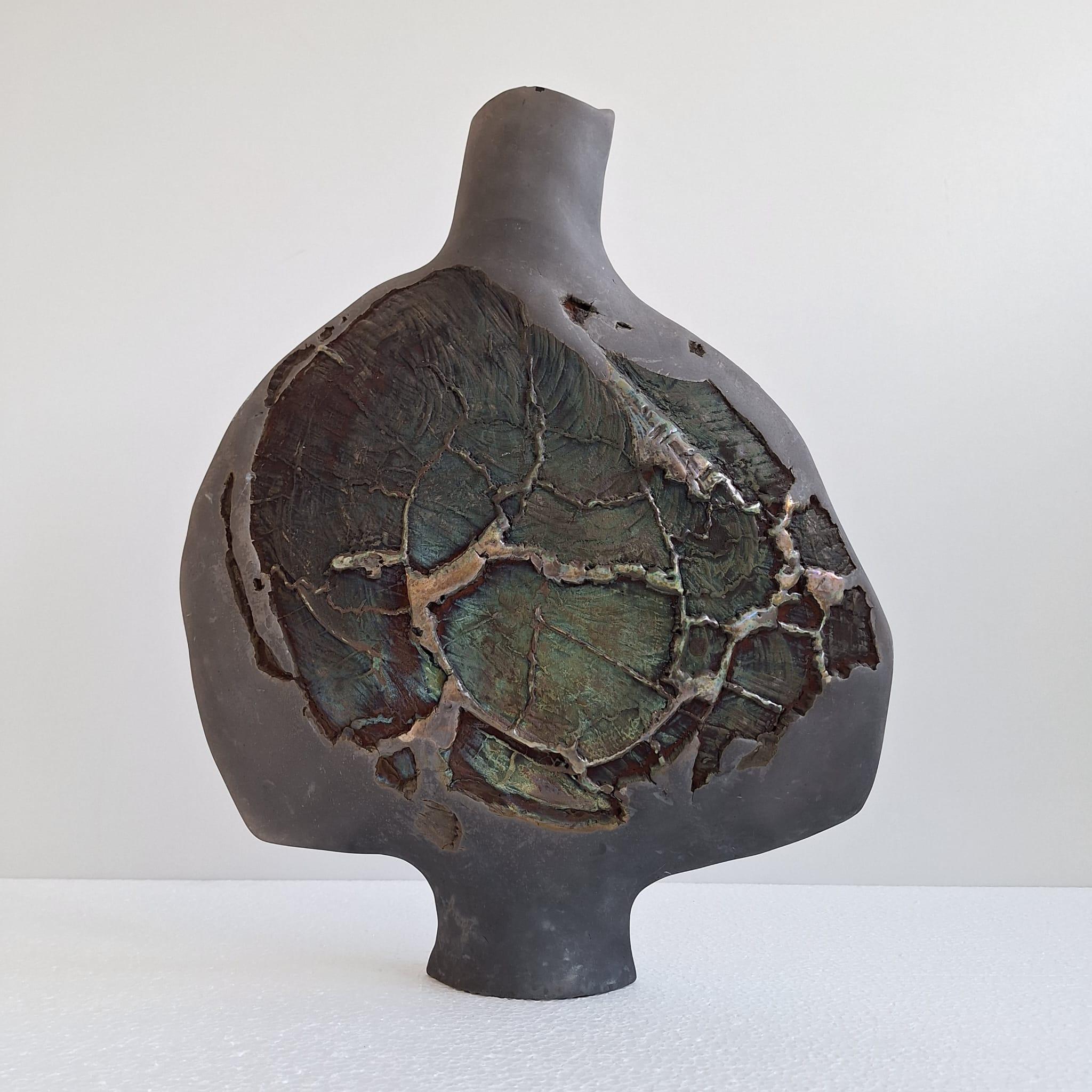Raku ceramic vase designed by André Sas In Good Condition For Sale In MIJDRECHT, NL