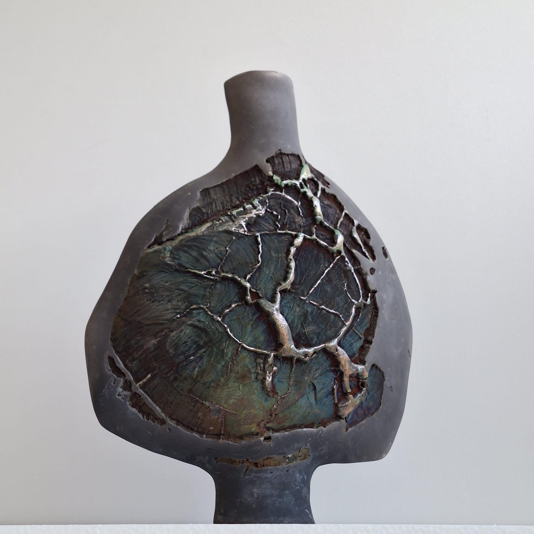 Raku ceramic vase designed by André Sas For Sale 3
