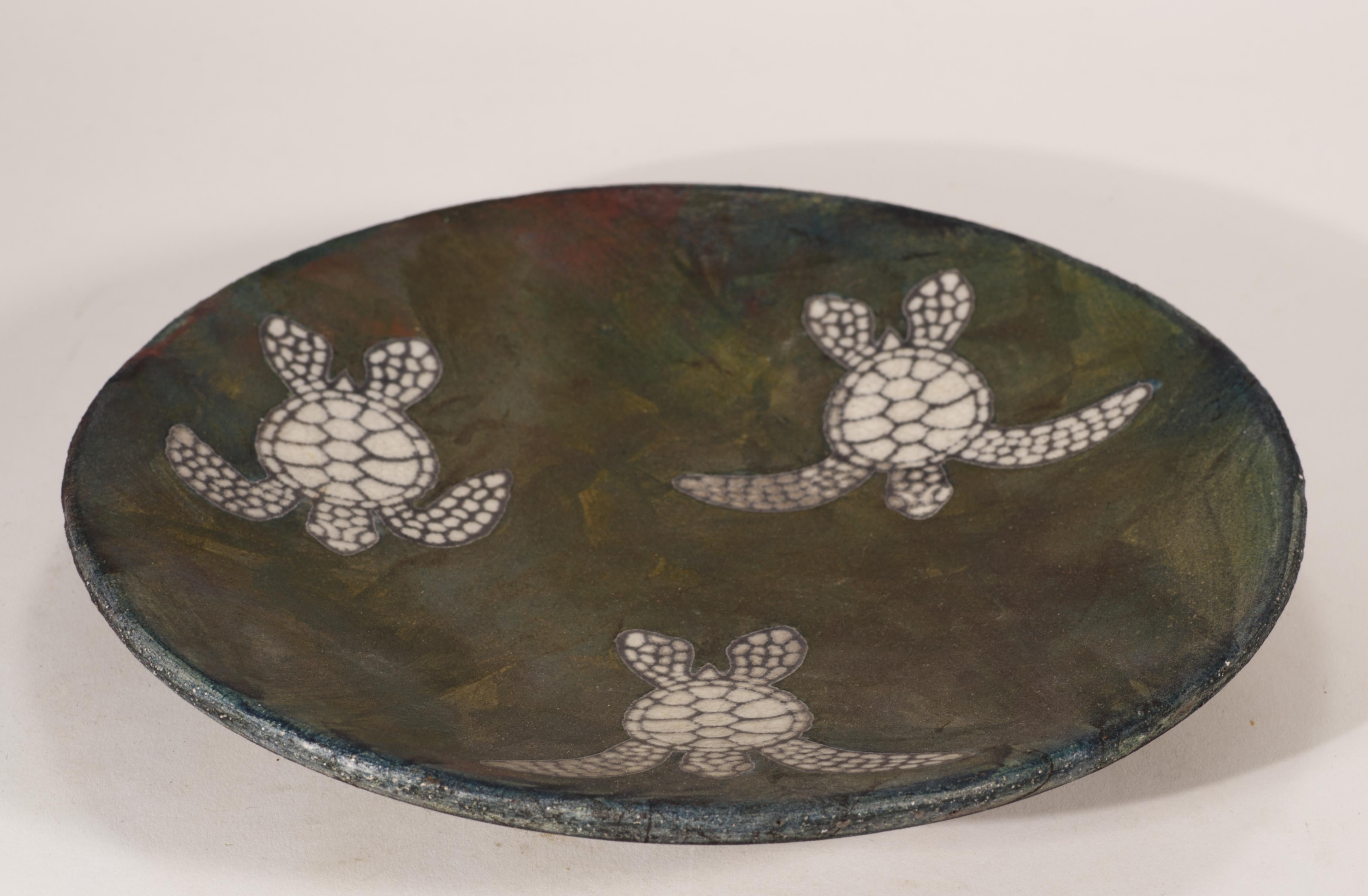 Raku-Platte Catchall-Schale mit Schildpatt-Dekor, American Art Studio Pottery (amerikanisch) im Angebot