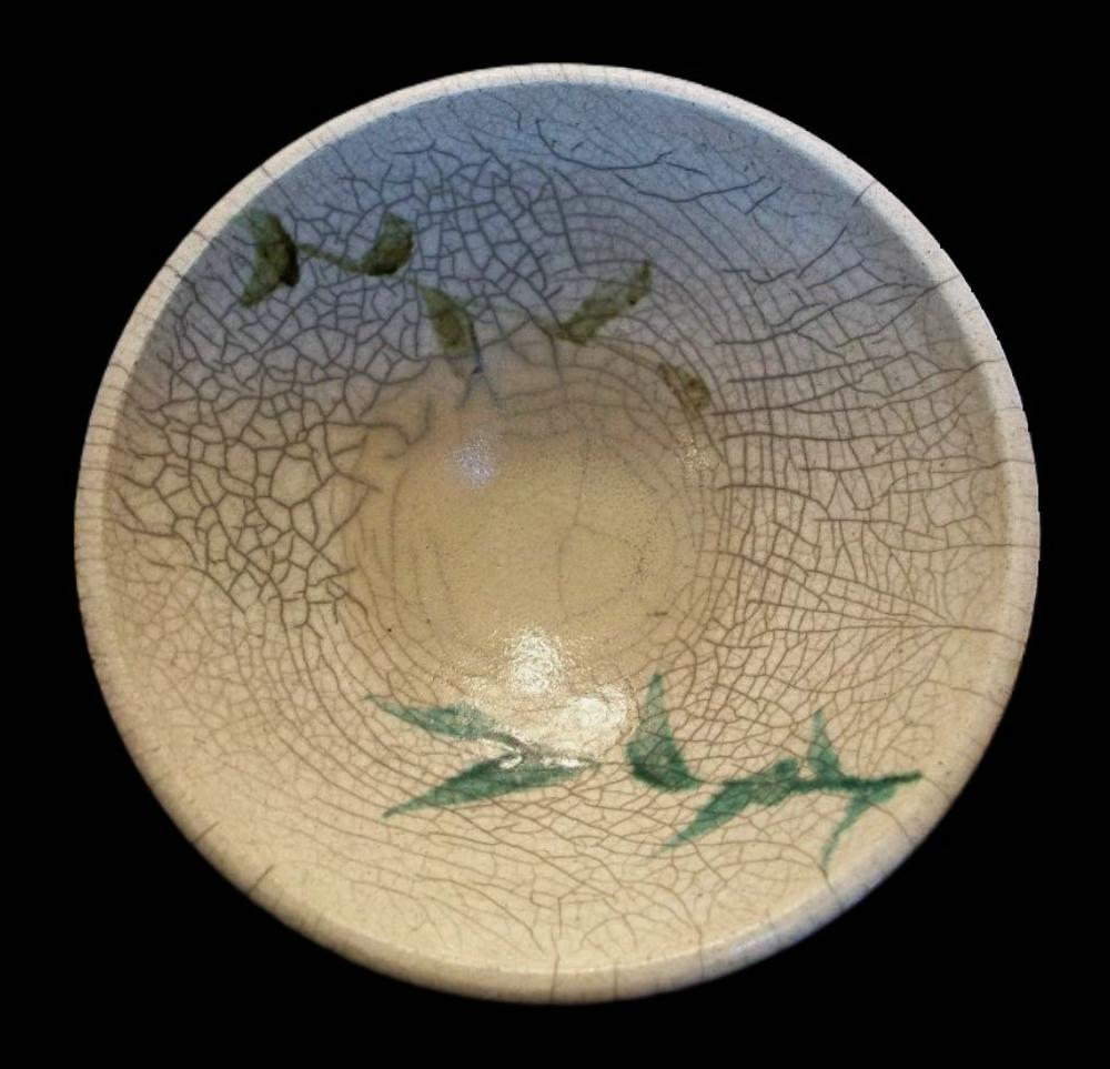 RAKU WARE - small vintage ceramic bowl with hand painted bamboo leaf decoration and crackle glaze - wheel thrown body - unsigned - country of origin unknown - late 20th century.

Good vintage condition - no loss - no damage - no restoration - minor