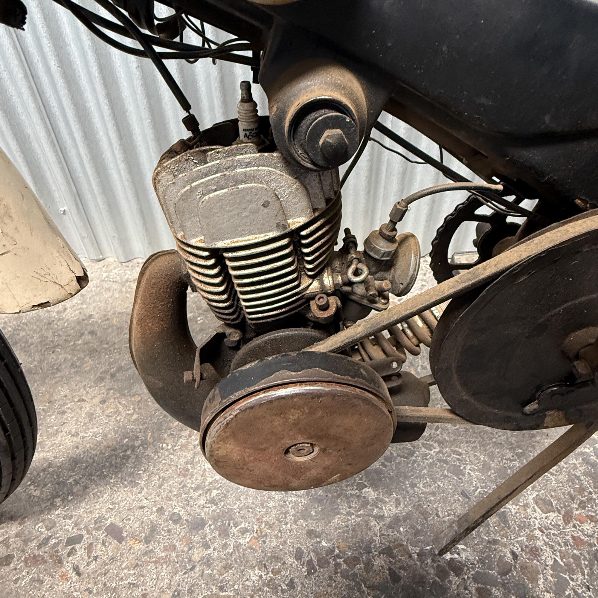 Raleigh Rm4 49cc Moped Mitte des Jahrhunderts Modern 1964 im Angebot 3