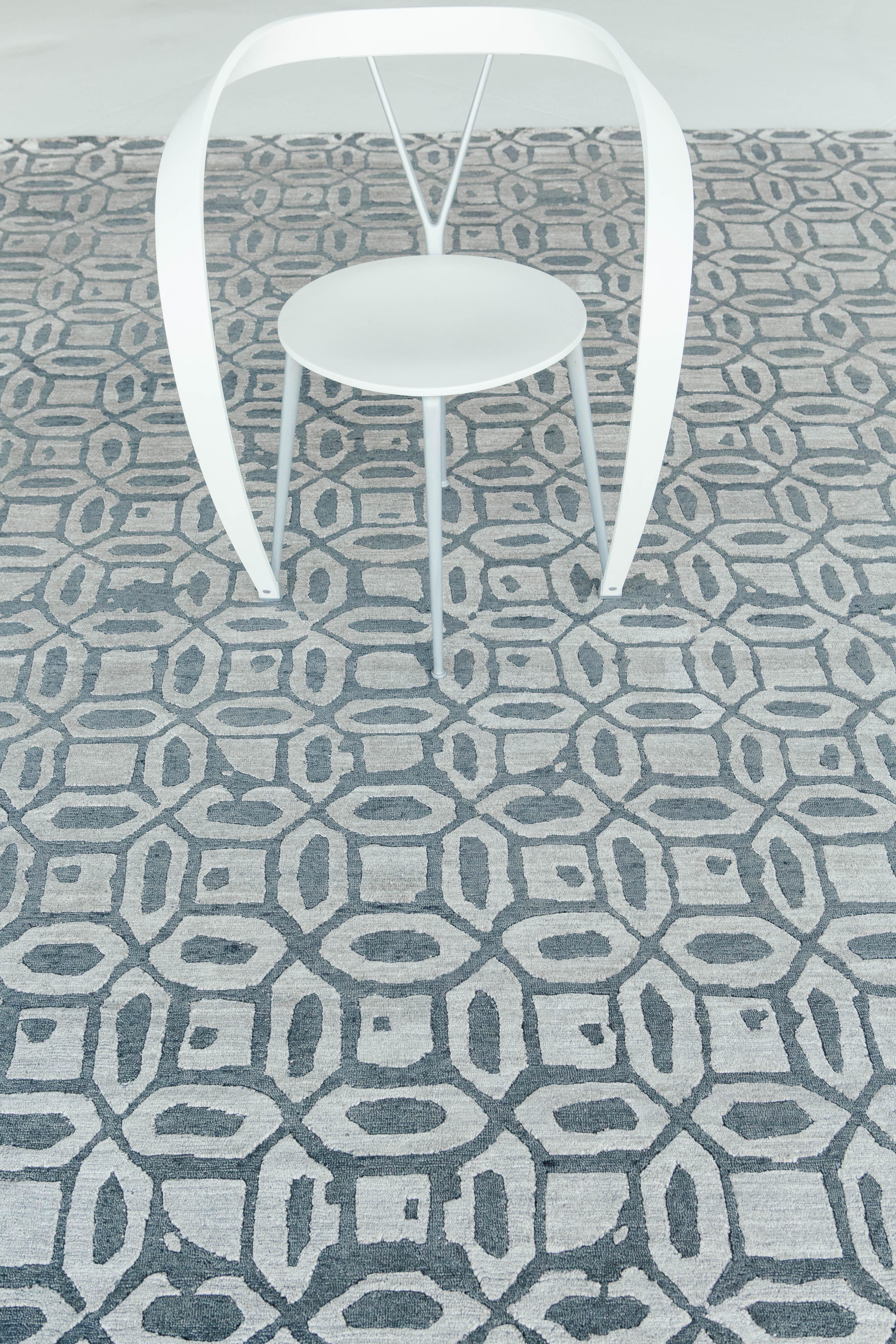 Rallegra Rug Modern Design Bamboo Silk For Sale 8