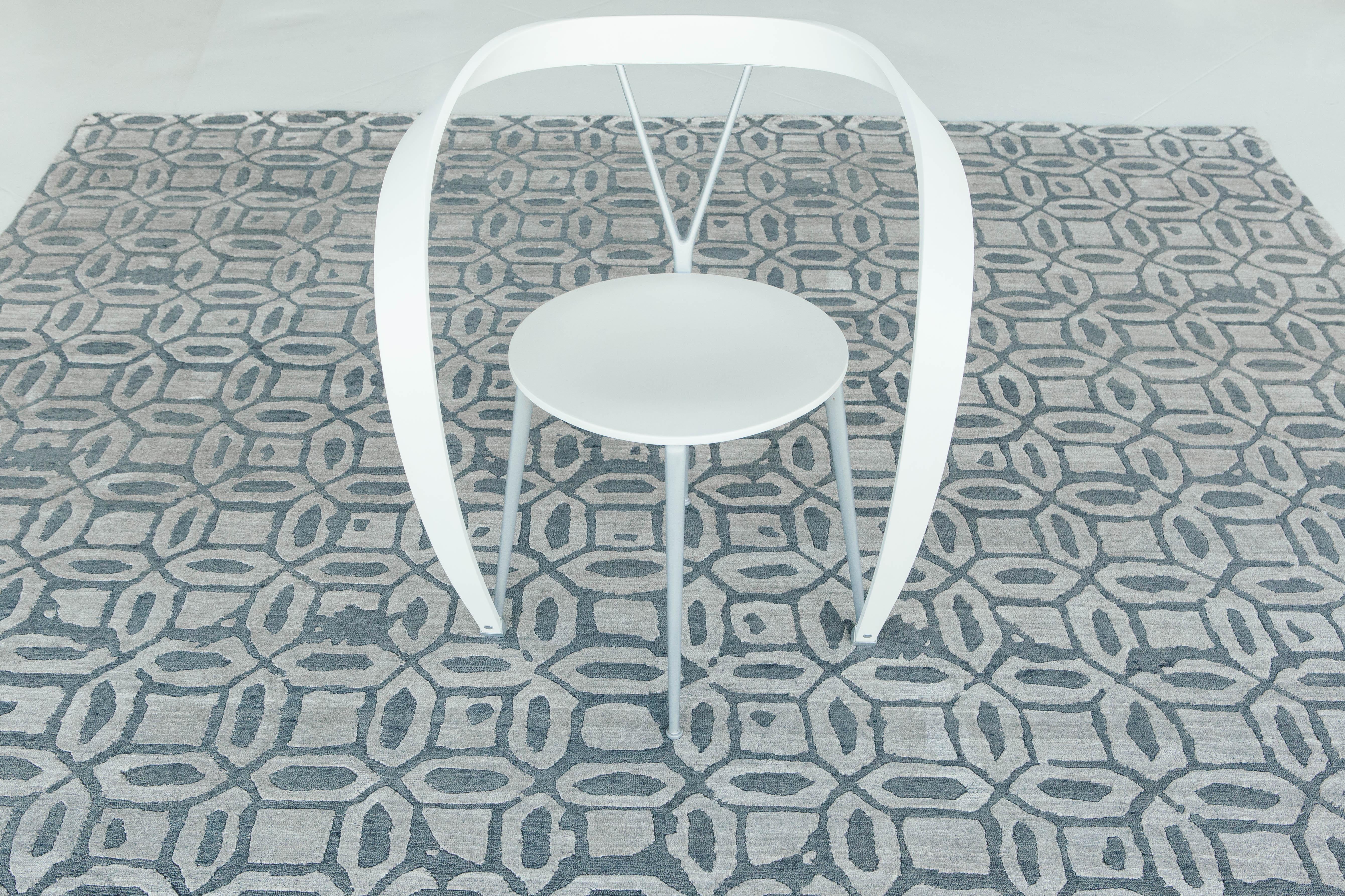 Rallegra-Teppich aus Bambusseide mit modernem Design (Handgeknüpft) im Angebot