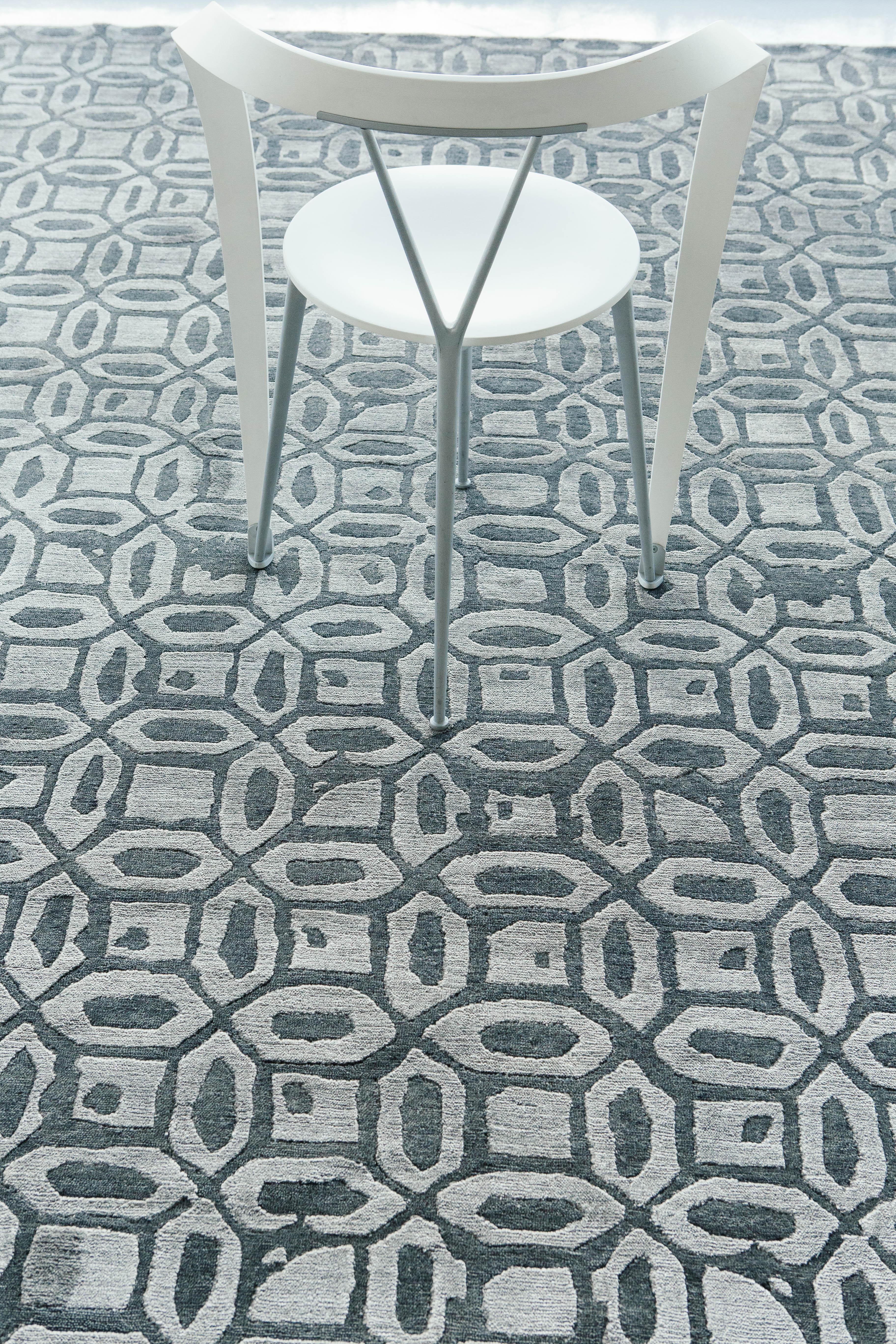 Rallegra-Teppich aus Bambusseide mit modernem Design (Sonstiges) im Angebot