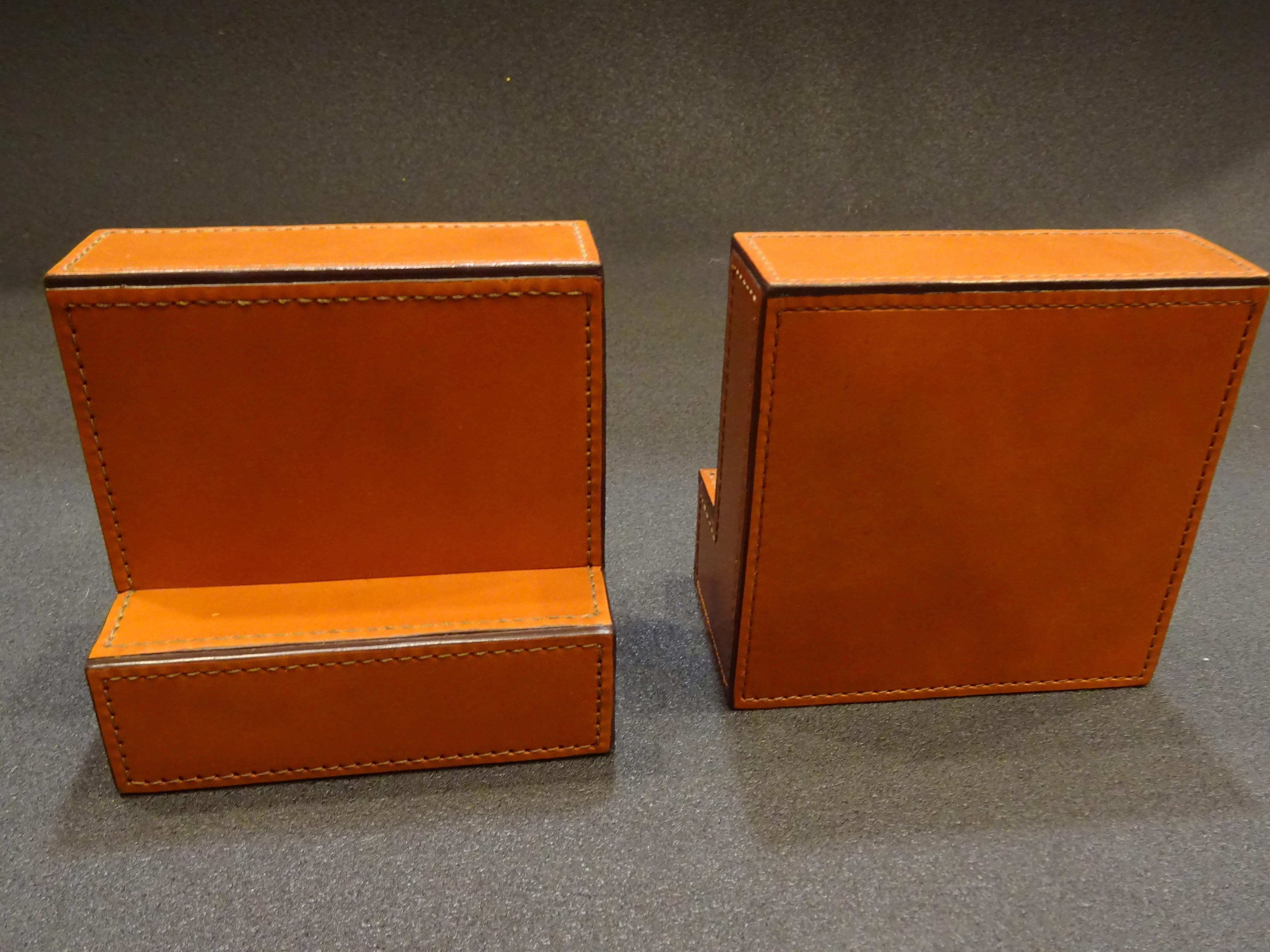 Ralp Lauren Desk Set of Tobacco Color Leather Separate Books In Excellent Condition In Valladolid, ES