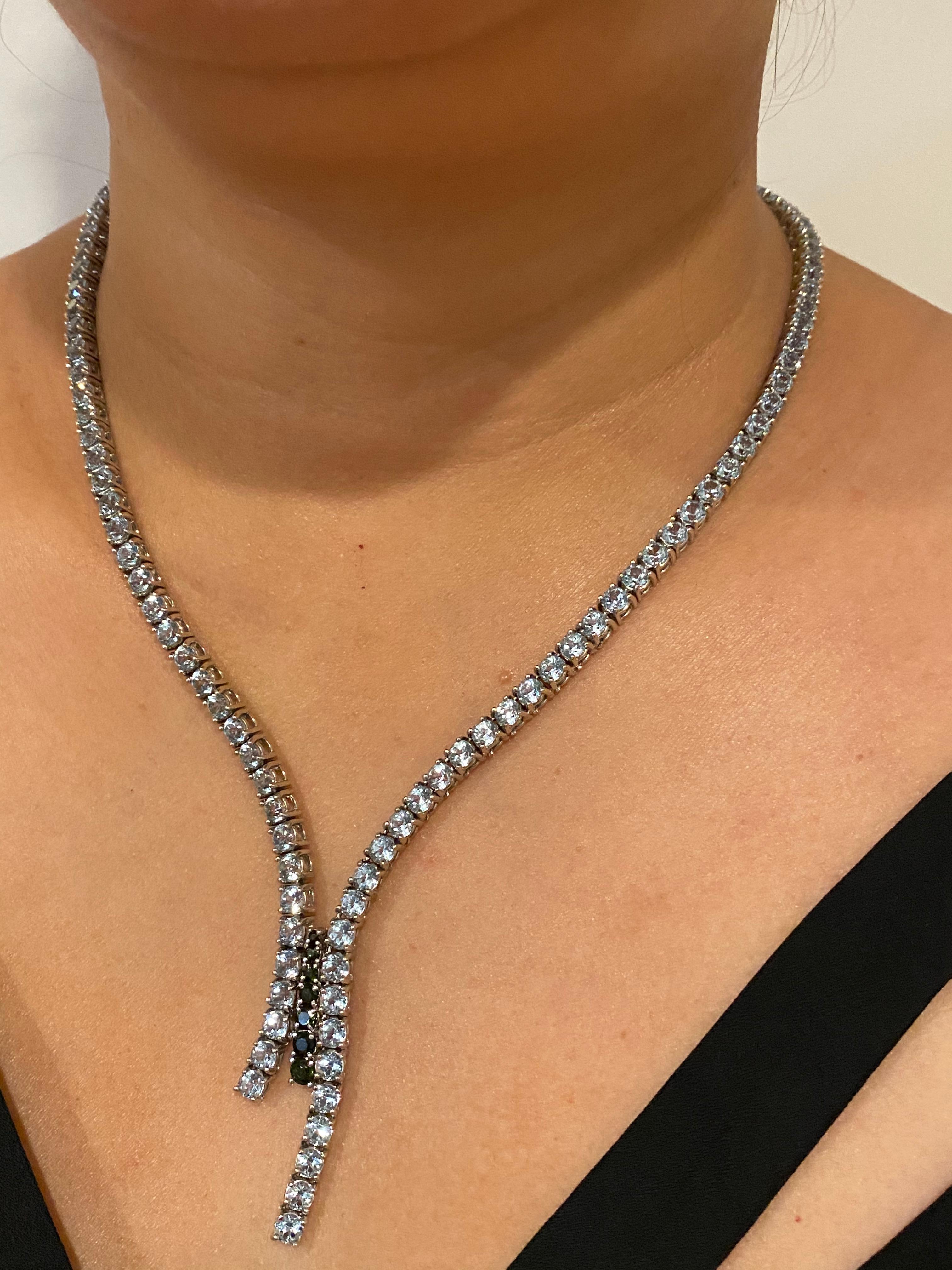 Collana Ralph Lauren in 18 carati con topazio blu e tormalina verde In condizioni buone a New York, NY
