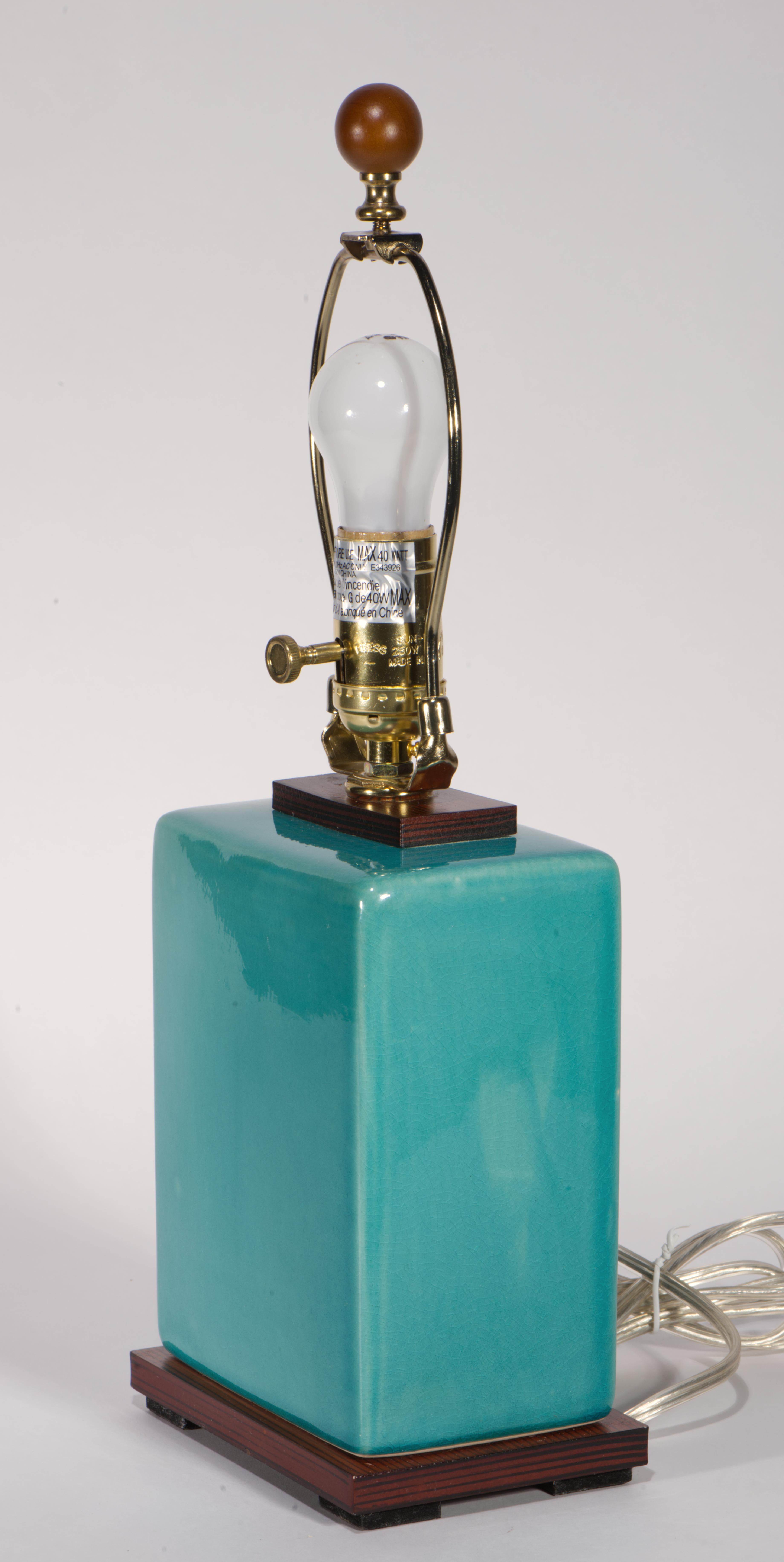 Ceramica Lampada da tavolo Ralph Lauren Art Deco Smalto blu turchese craquelure in vendita