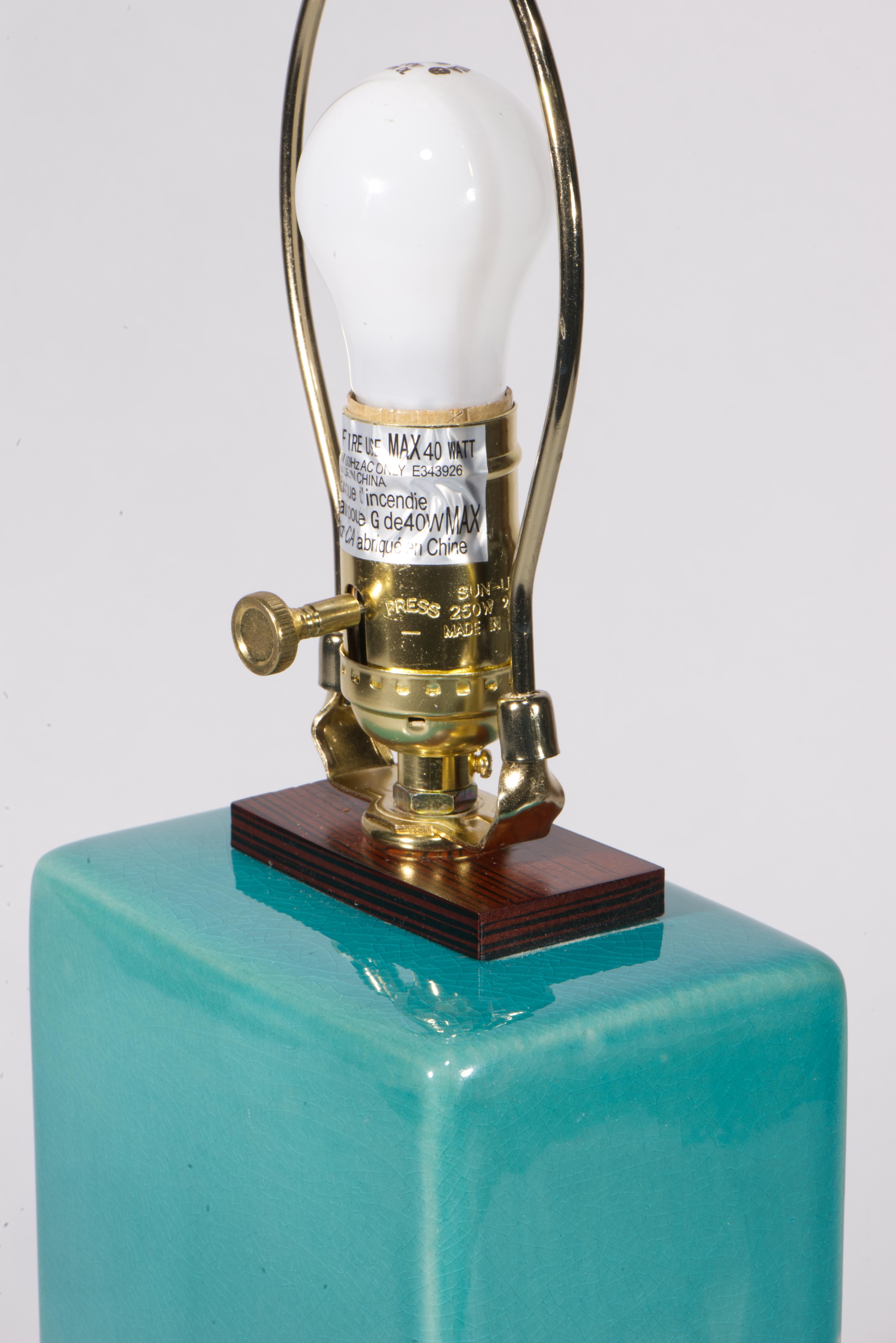 Lampada da tavolo Ralph Lauren Art Deco Smalto blu turchese craquelure in vendita 1