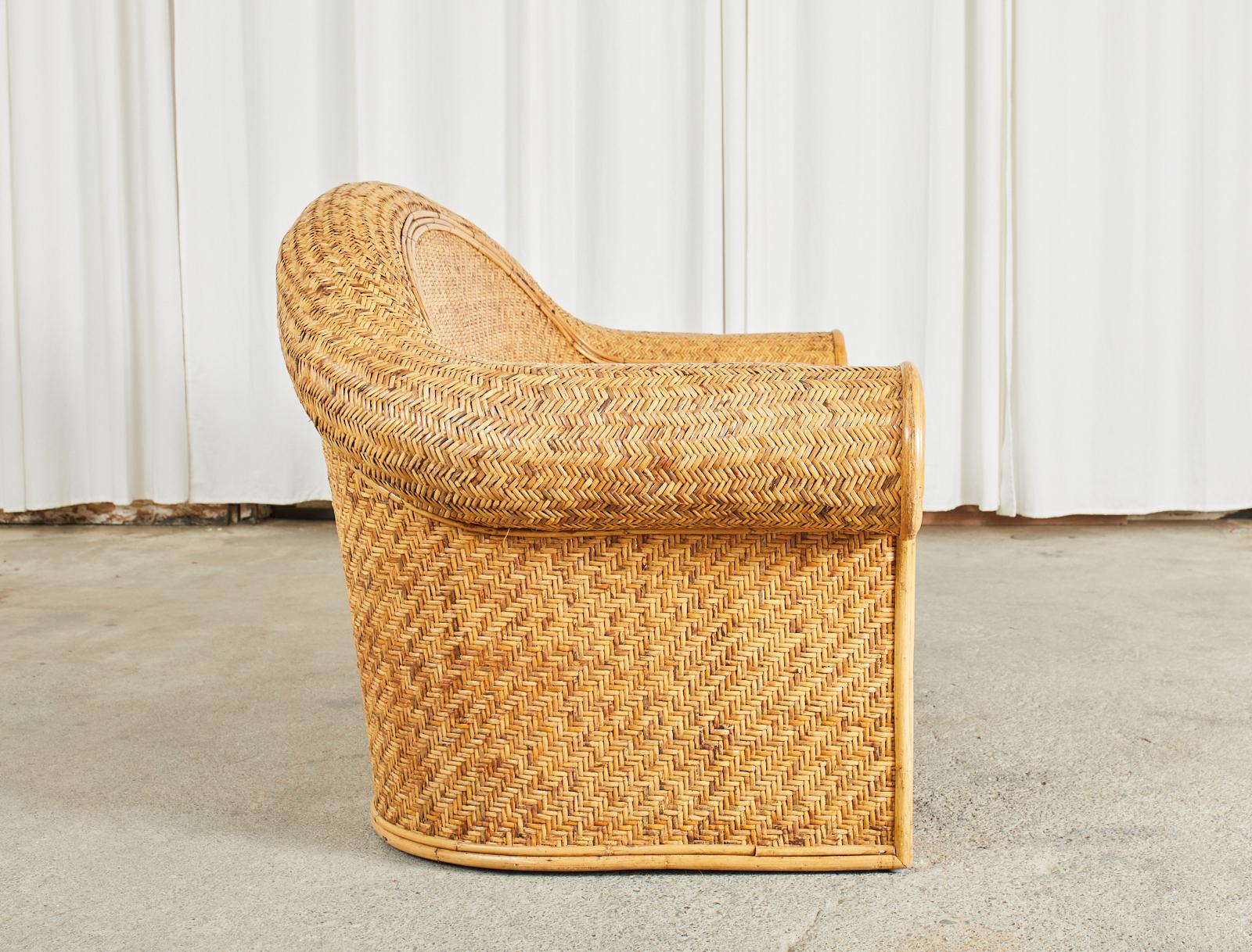 Sofa-Sessel aus gewebtem Rattan und Bambus, Ralph Lauren zugeschrieben im Angebot 11