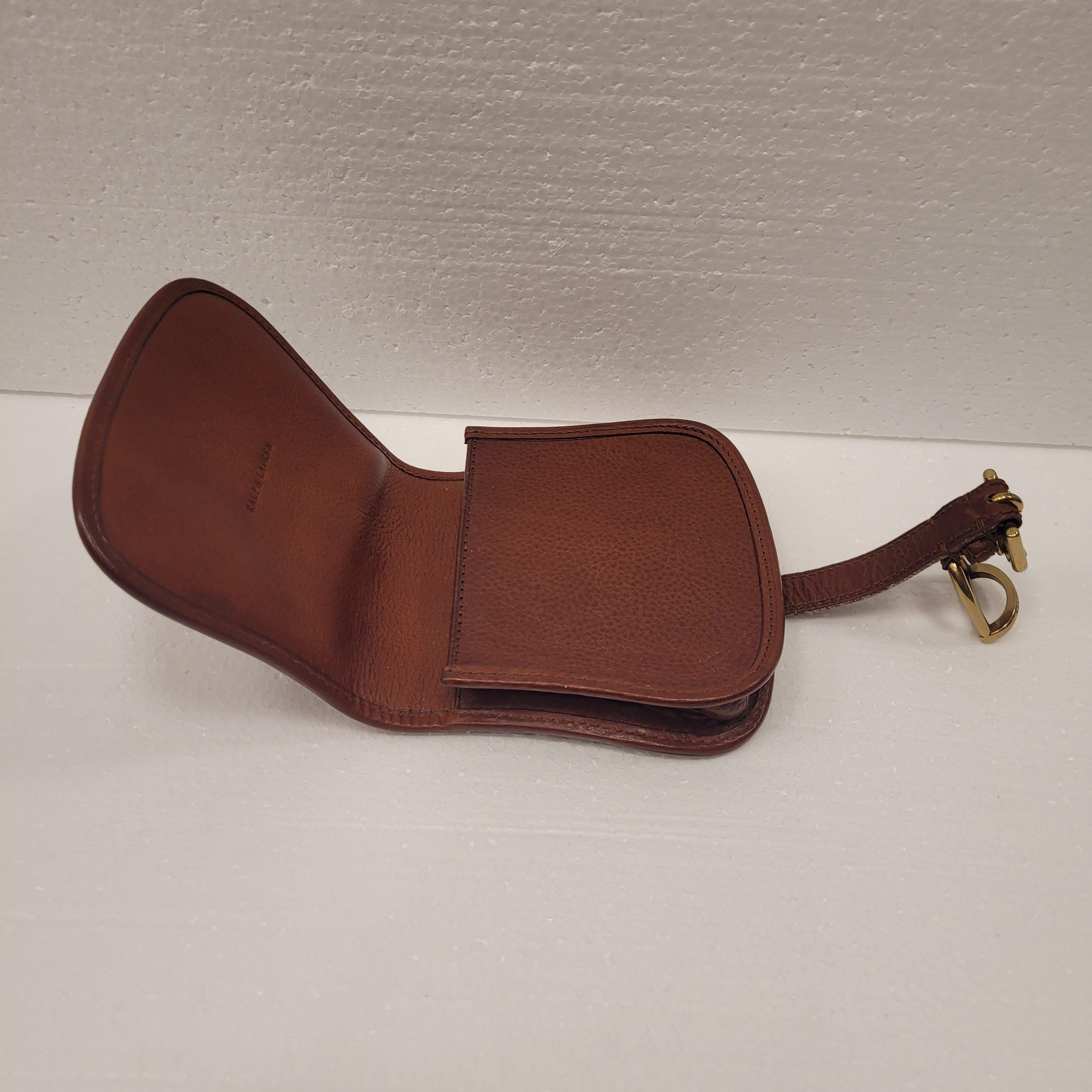 Bolso/cinturón Ralph Lauren, cuero marrón, diseño contemporáneo en venta 3