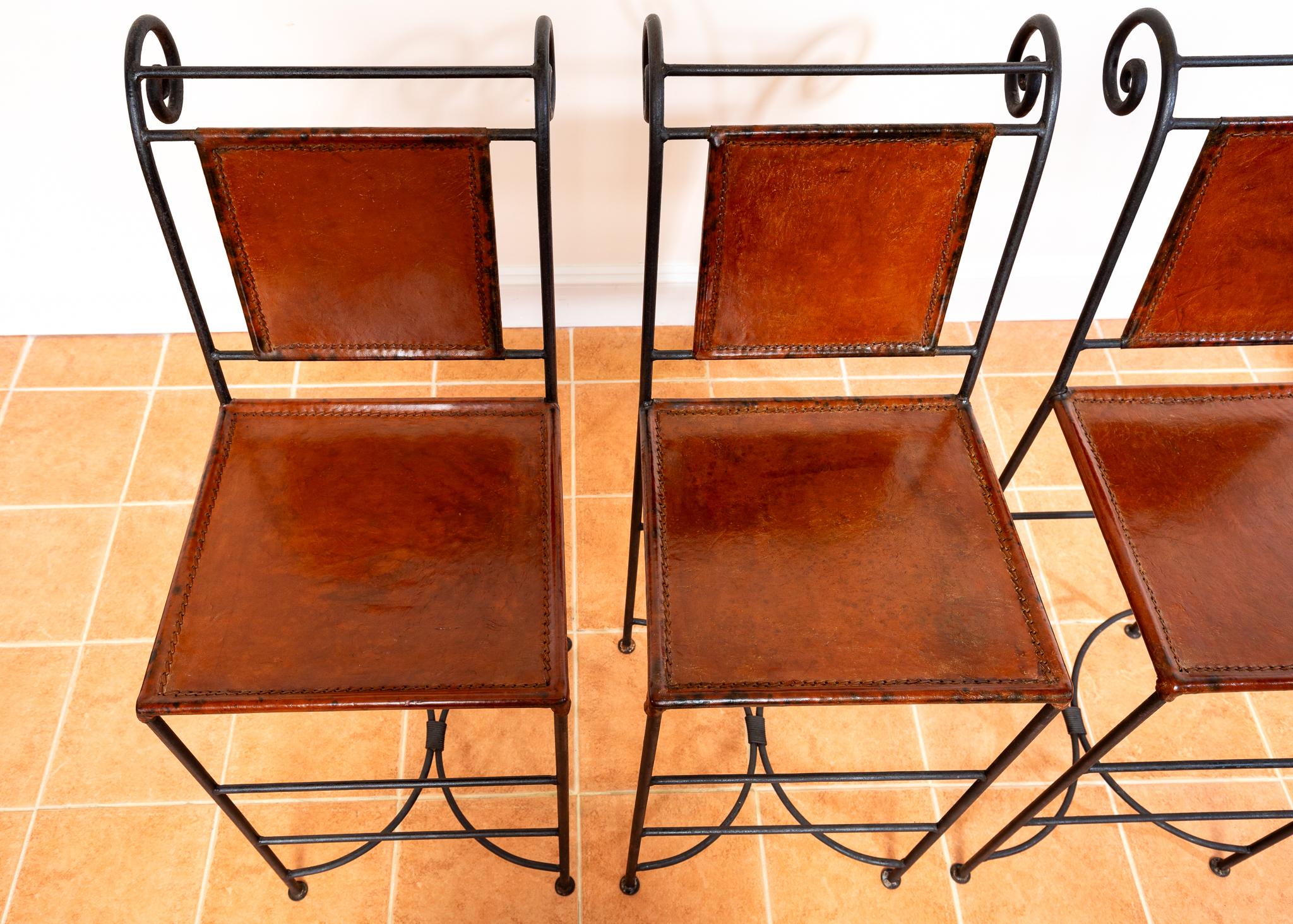 Ralph Lauren Taburetes de bar Cuero tostado Hierro forjado Taburetes de bar Neoclásico en venta 10