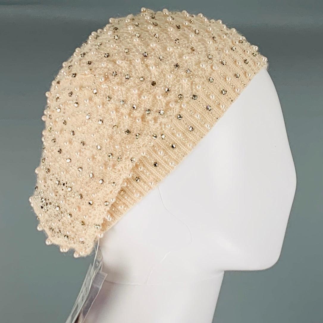 RALPH LAUREN Beige Beaded Cashmere Mohair Hat In Good Condition For Sale In San Francisco, CA
