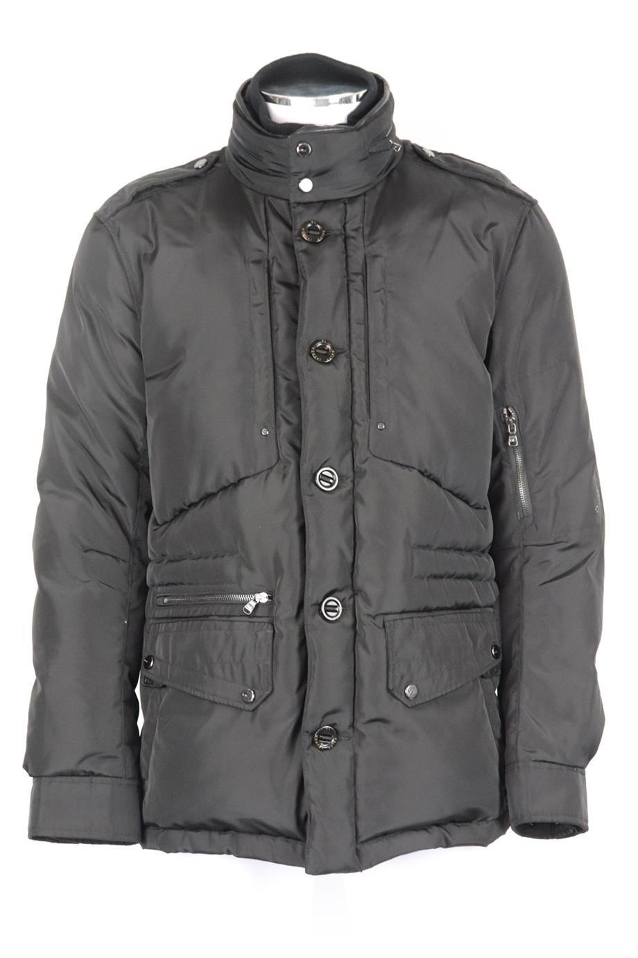 Ralph Lauren Black Label men's quilted gabardine down jacket. Black. Long sleeve, turtleneck. Zip fastening at front. 100% Polyester; body lining: 100% nylon; sleeve lining: 100% cupro; filling: 80% down, 20% feather. Size: Large (IT 50, EU 50,