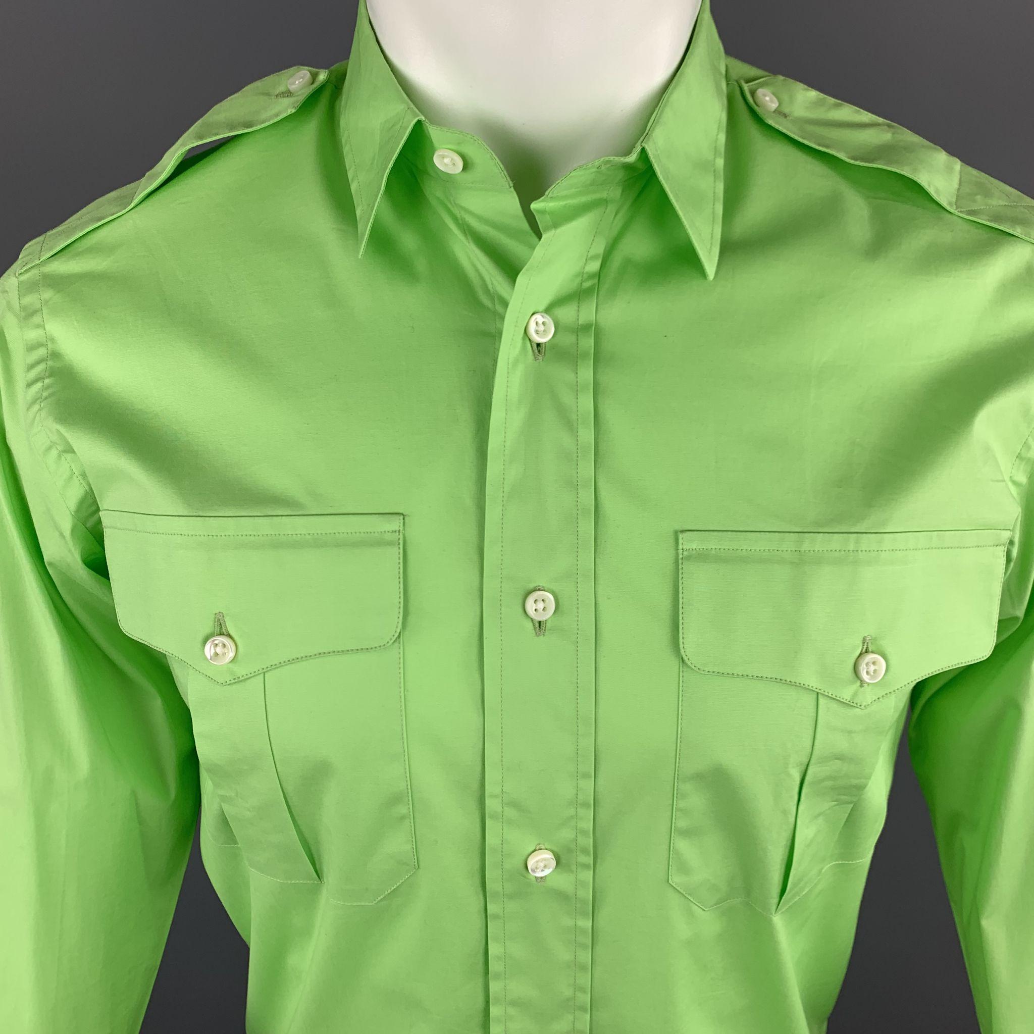 RALPH LAUREN BLACK LABEL Long Sleeve Shirt comes in a vibrant lime green tone in a solid cotton material, with epaulettes, patch pockets, buttoned cuffs, button up. Made in Italy.

New with Tags.
Marked: S
 
Measurements:
 
Shoulder: 16 in.
Chest: