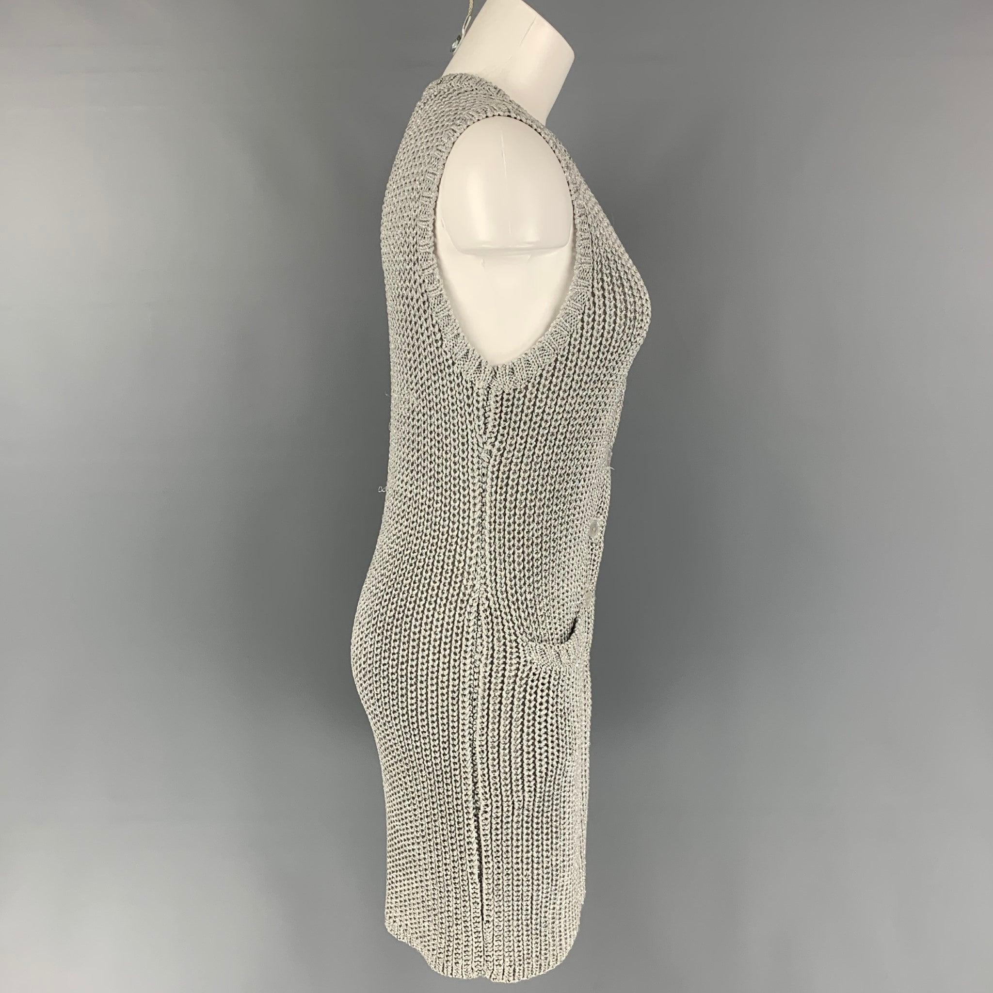 chaleco plateado mujer