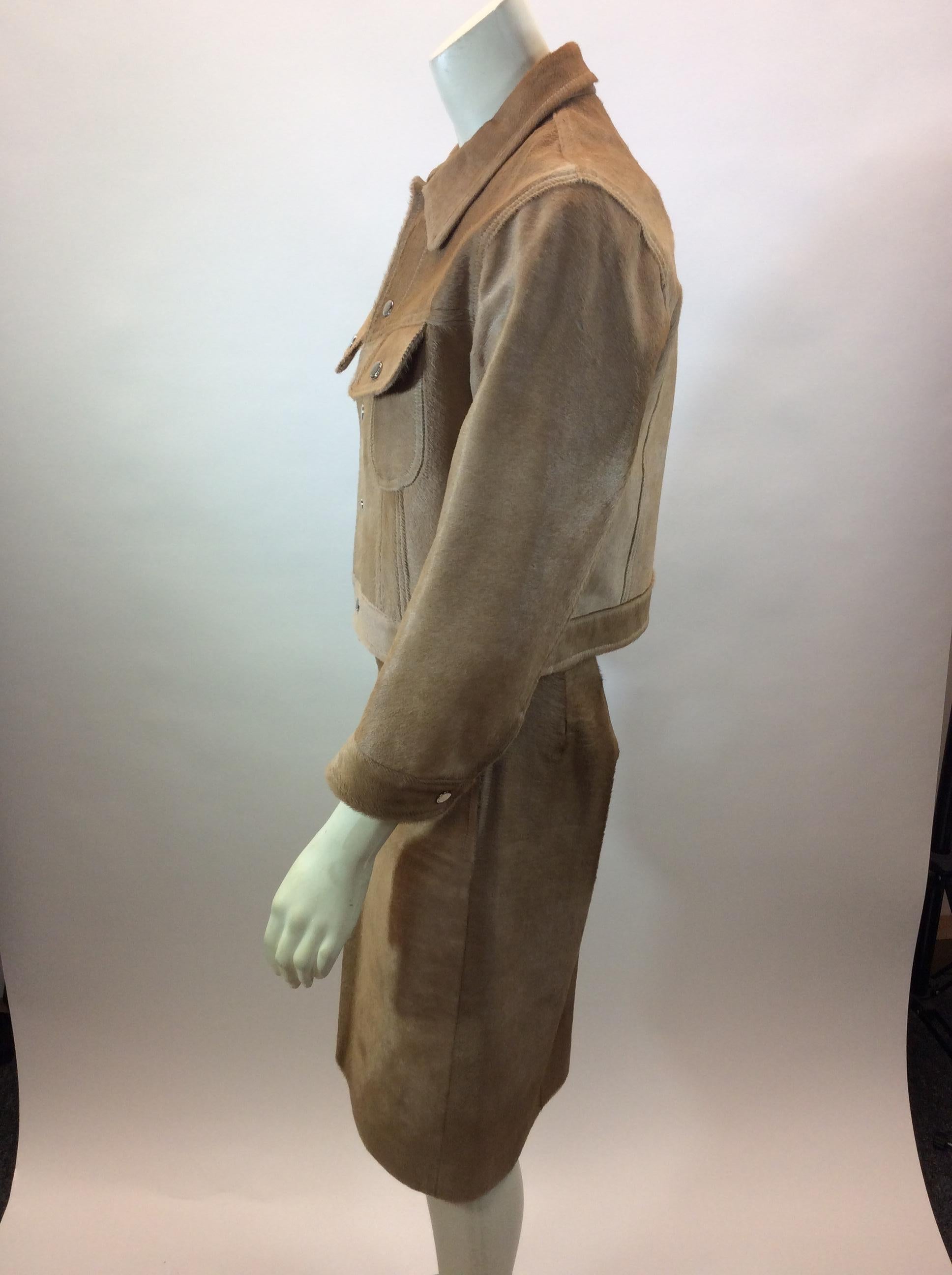 Ralph Lauren Black Label Tan Pony Hair Three Piece Skirt Suit
$550
Made in the US 
Leather
Jacket: Size 12
Length 18