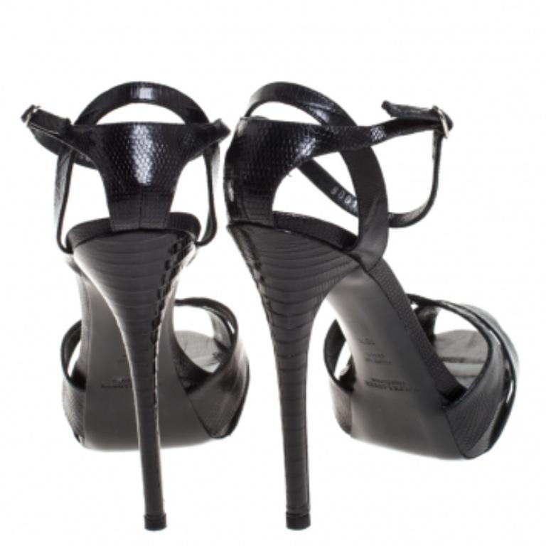 Ralph Lauren Sandalias con tira al tobillo Jeanette de lagarto negro talla 40 en Bueno estado para la venta en Dubai, Al Qouz 2