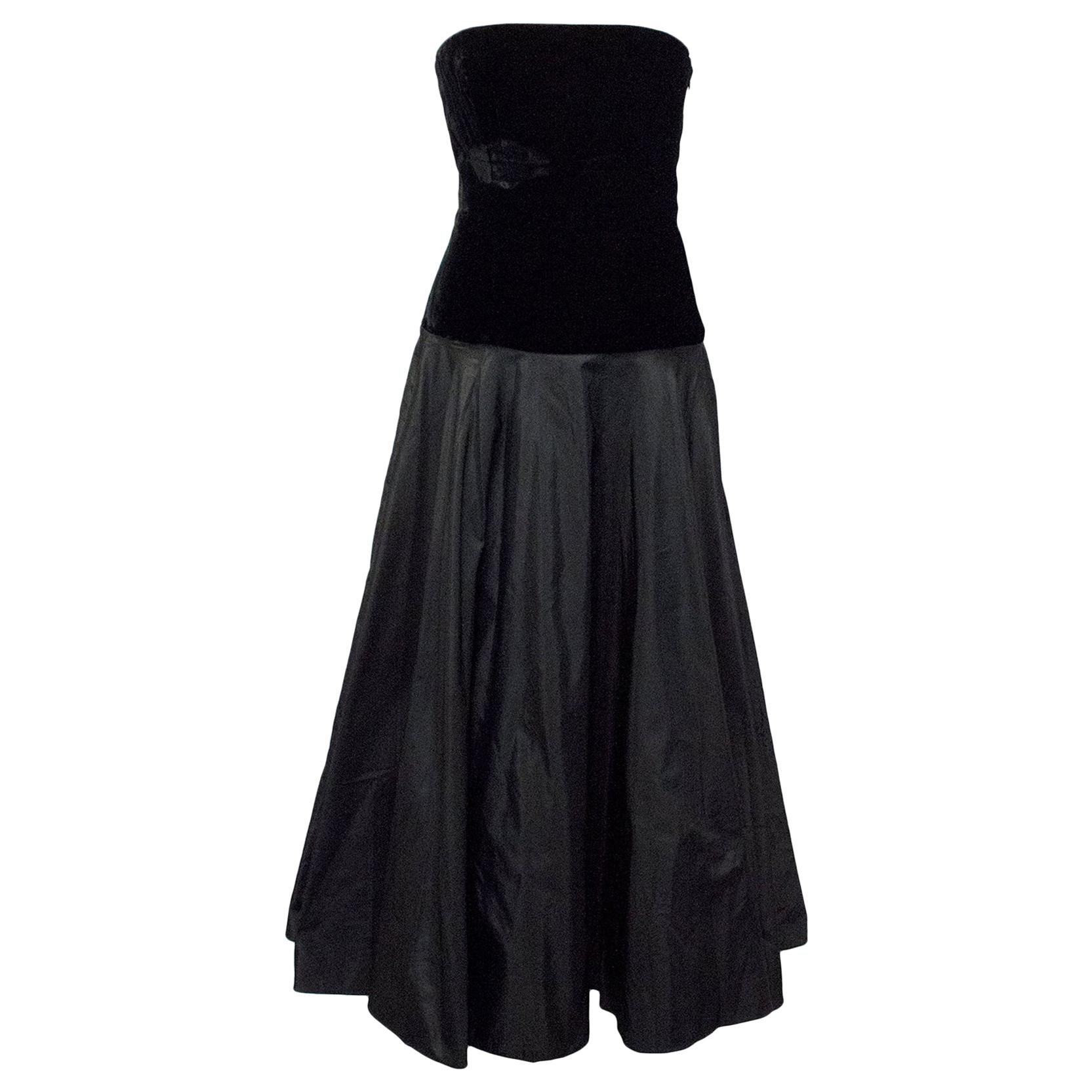 Ralph Lauren Black Strapless Gown - Size US 4 For Sale