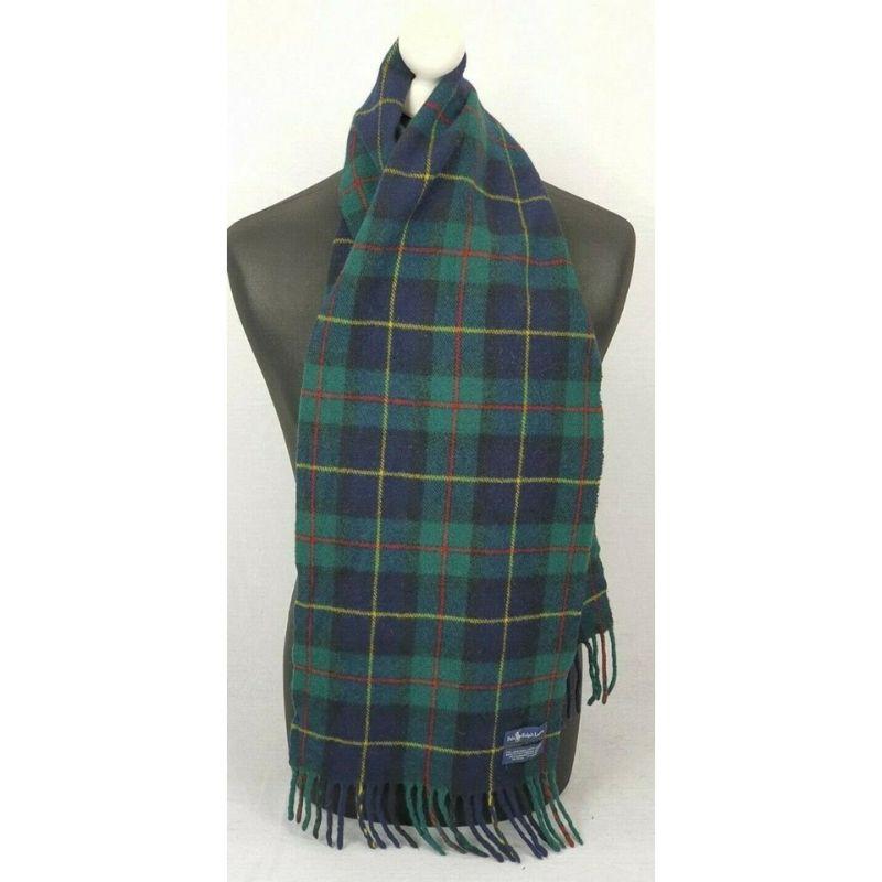 Ralph Lauren Blue Green Navy Plaid Classic Polo 871876 Scarf/Wrap In Good Condition For Sale In Dix hills, NY
