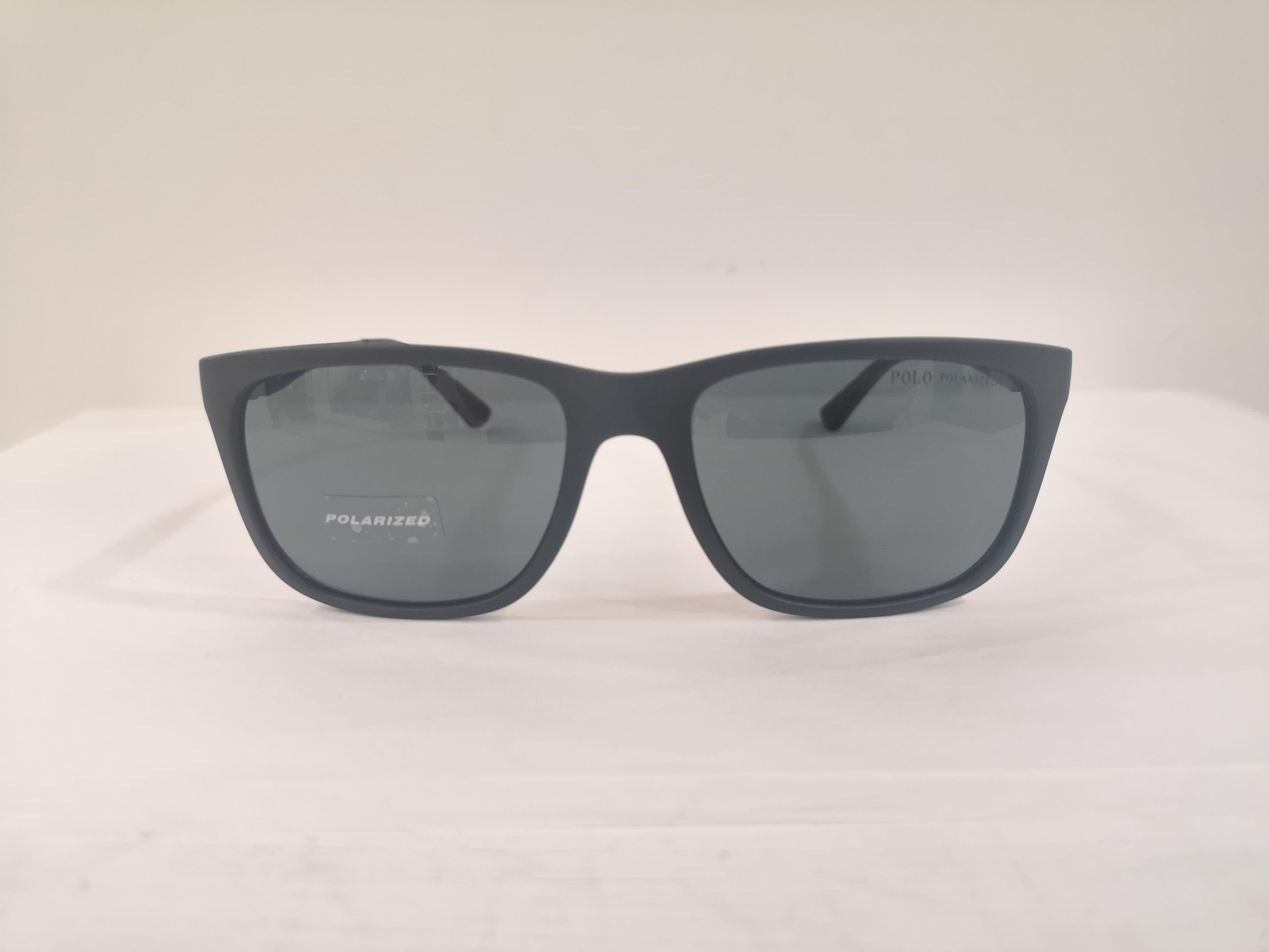 Ralph Lauren blue polarized sunglasses NWOT In New Condition For Sale In Capri, IT