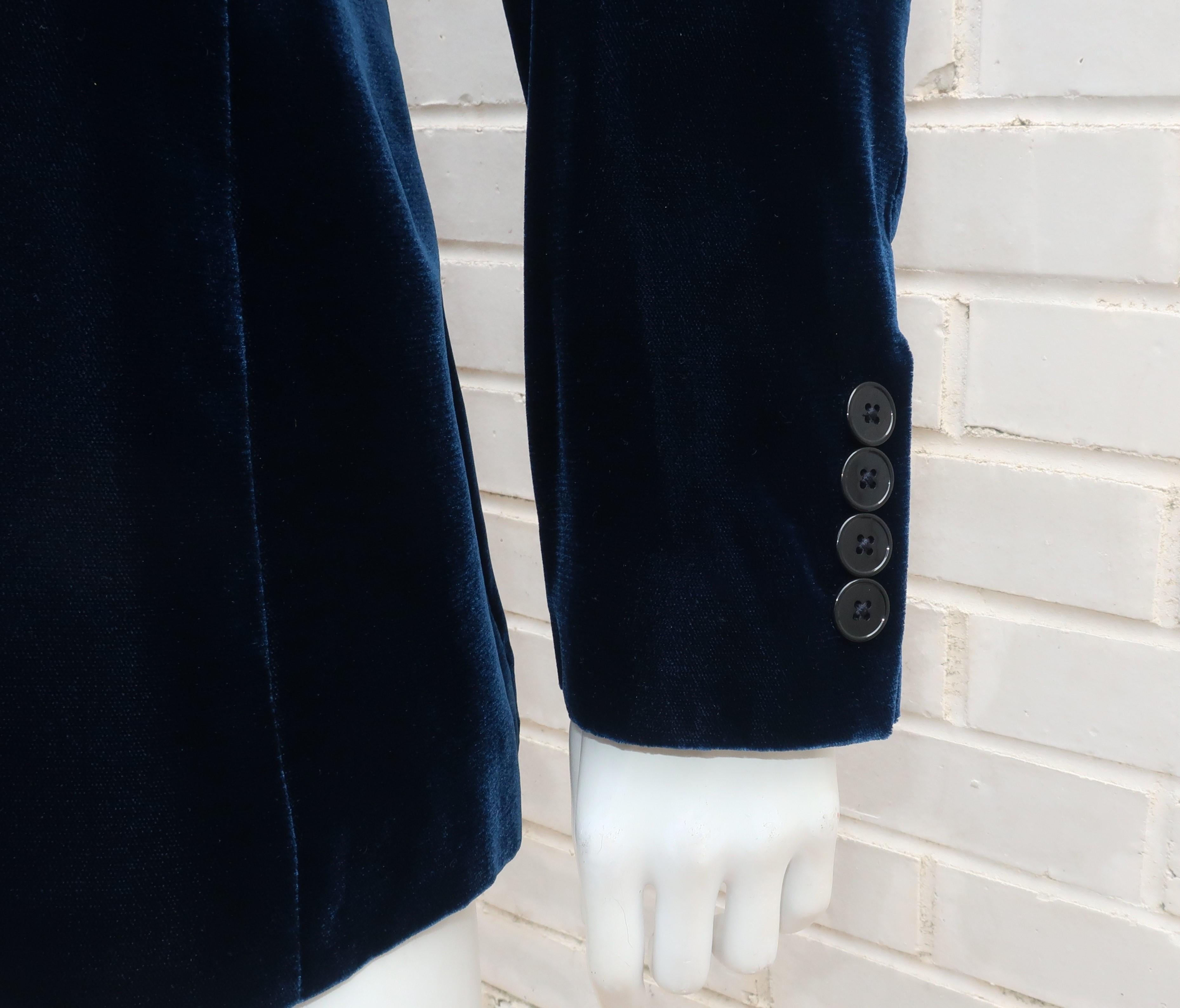 Ralph Lauren Blue Velvet Tuxedo Jacket In Good Condition In Atlanta, GA