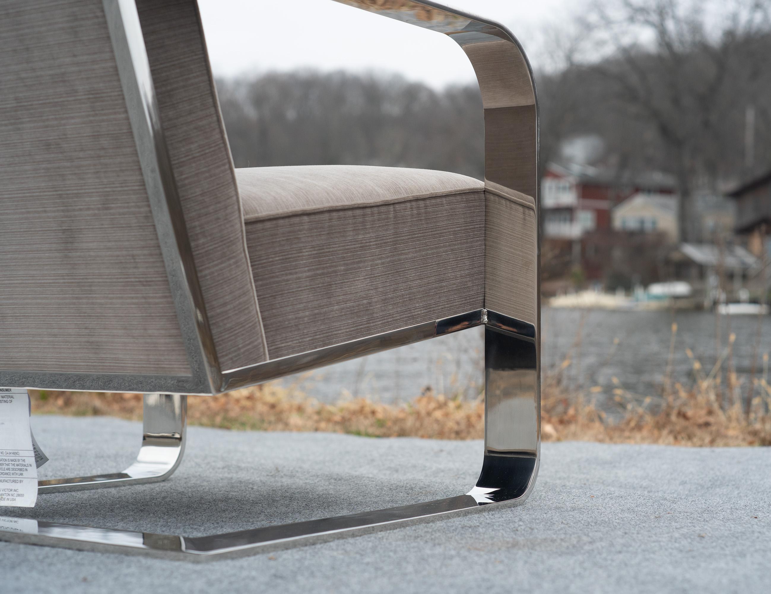 Sedia da salotto a sbalzo in pelle misto lana e cromo di Ralph Lauren in vendita 6