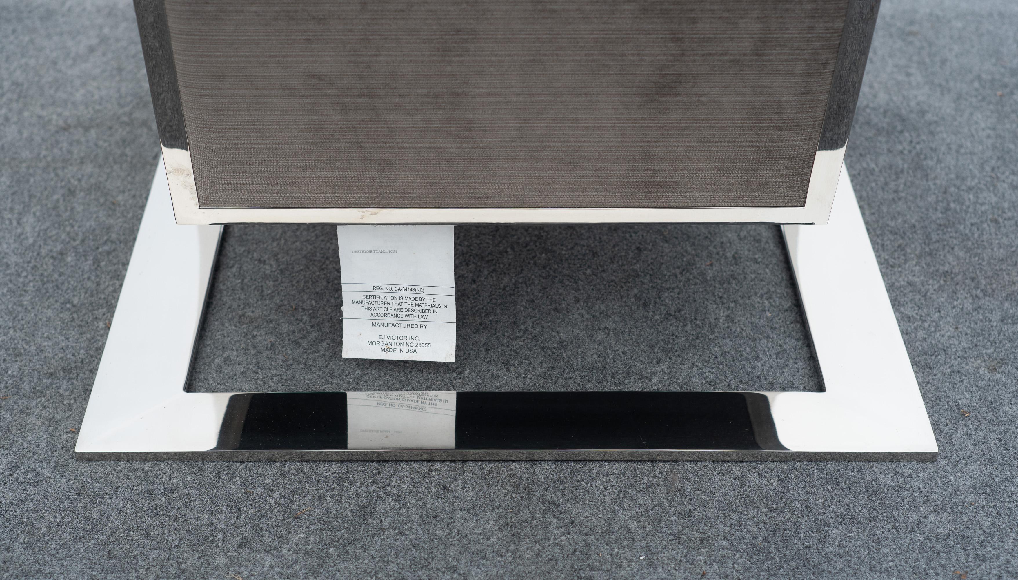 Sedia da salotto a sbalzo in pelle misto lana e cromo di Ralph Lauren in vendita 7