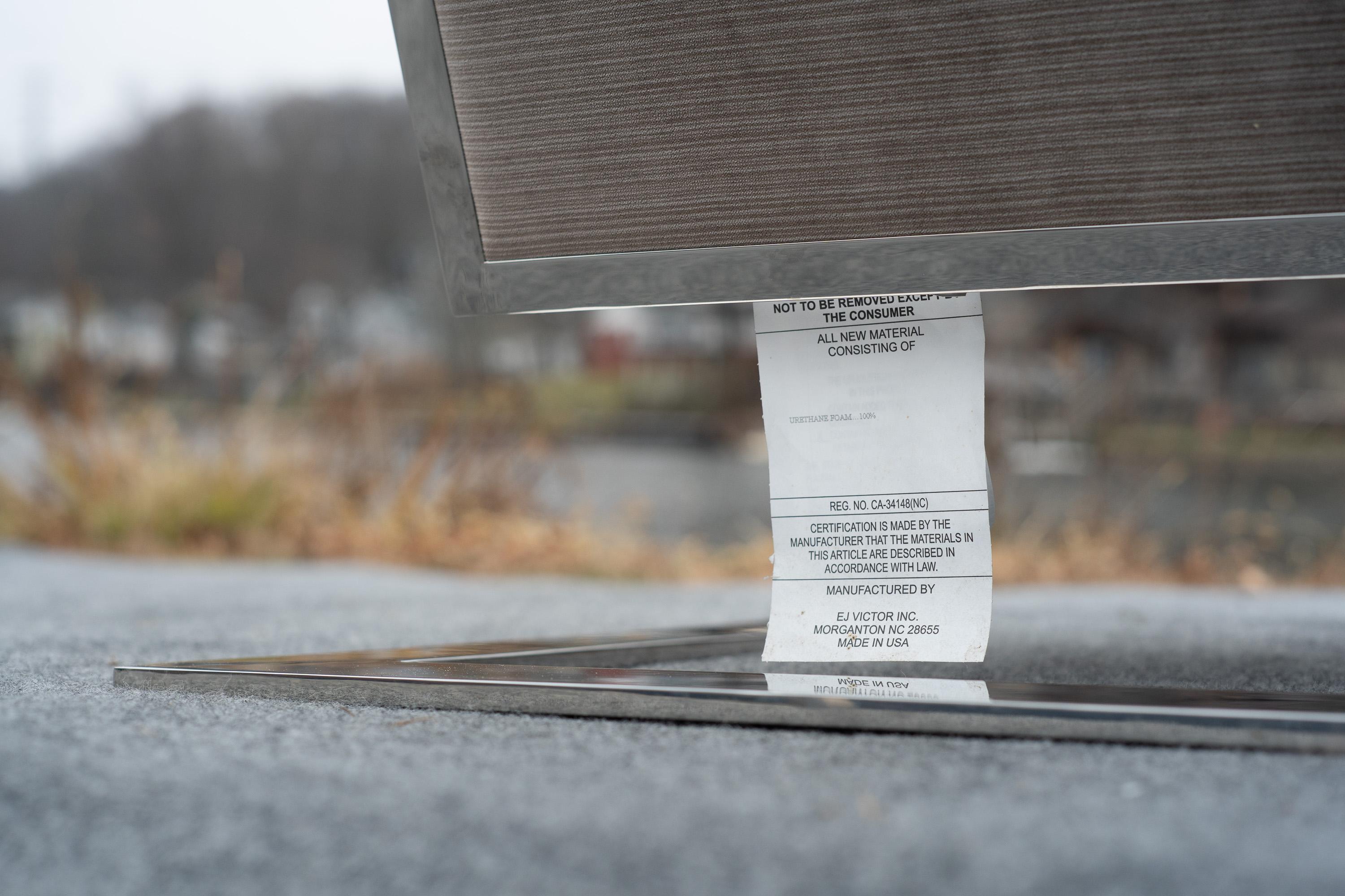 Sedia da salotto a sbalzo in pelle misto lana e cromo di Ralph Lauren in vendita 10