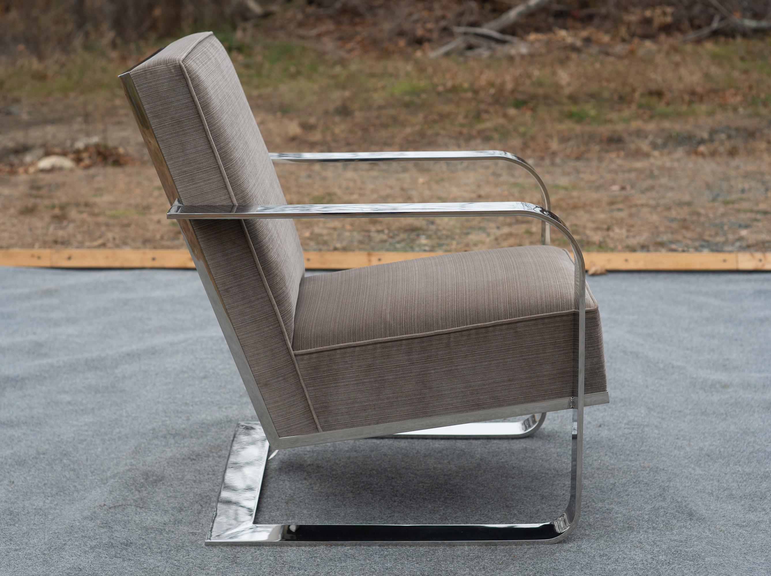 Placcato Sedia da salotto a sbalzo in pelle misto lana e cromo di Ralph Lauren in vendita