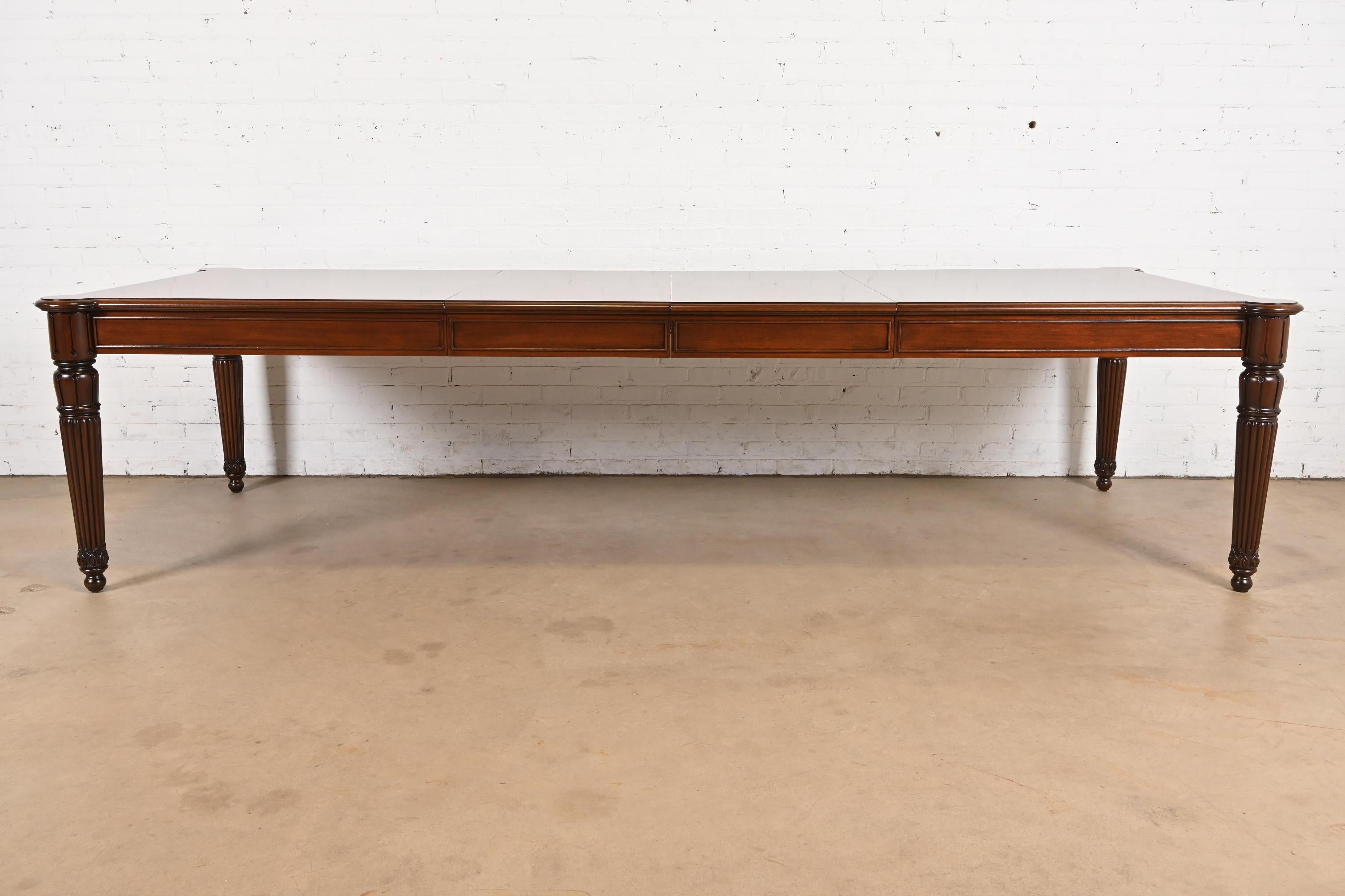 Ralph Lauren British Colonial Flame Mahogany Extension Dining Table, Refinished In Good Condition For Sale In South Bend, IN
