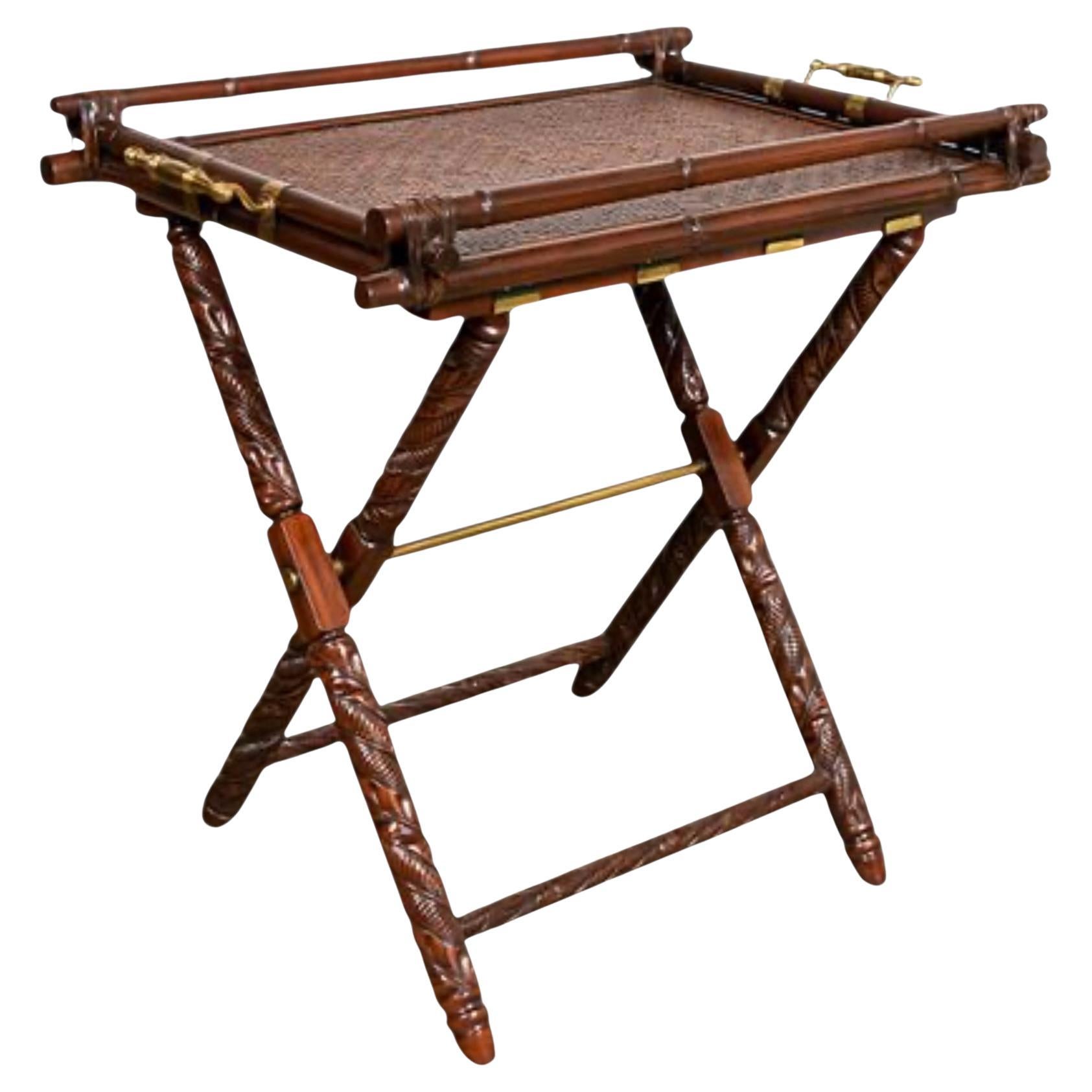 Ralph Lauren British Colonial Style Faux  Table / bar en bambou et laiton en vente