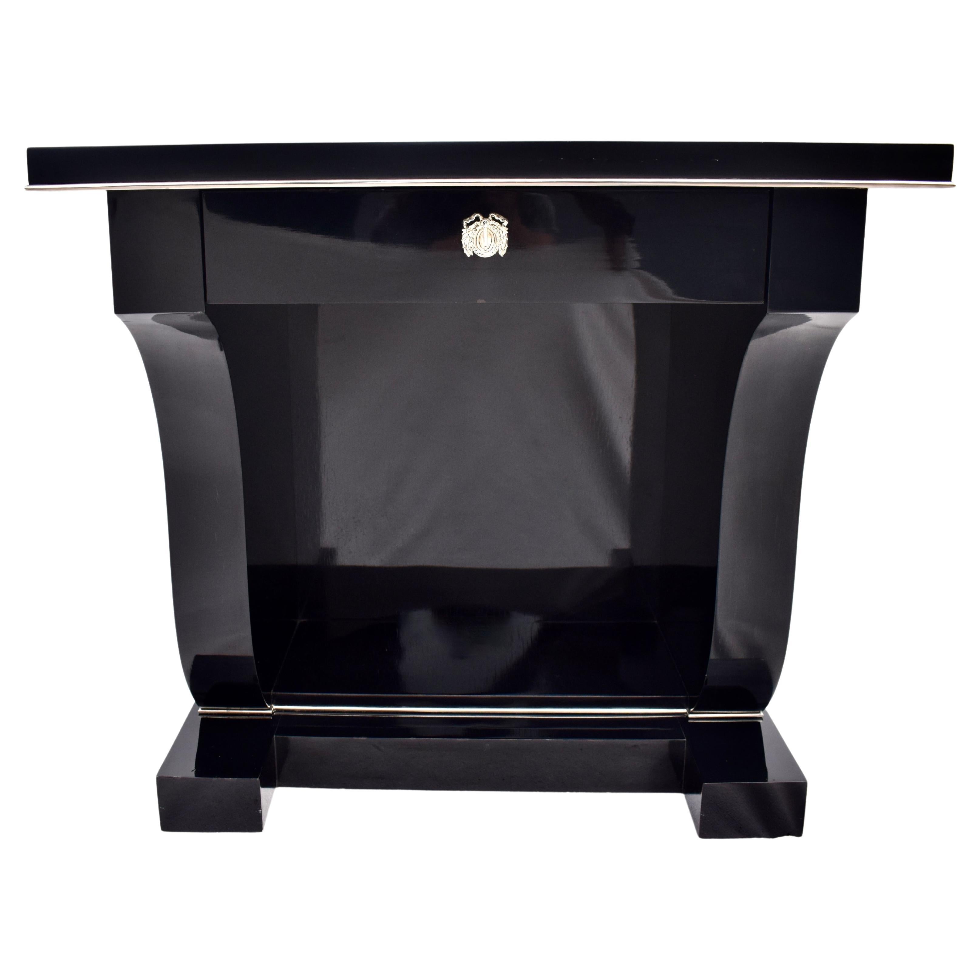 Ralph Lauren Brook Street Nightstand Console For Sale