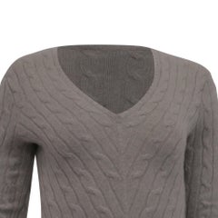 Ralph Lauren Cable Knit V-Neck Sweater in Light Gray Cashmere