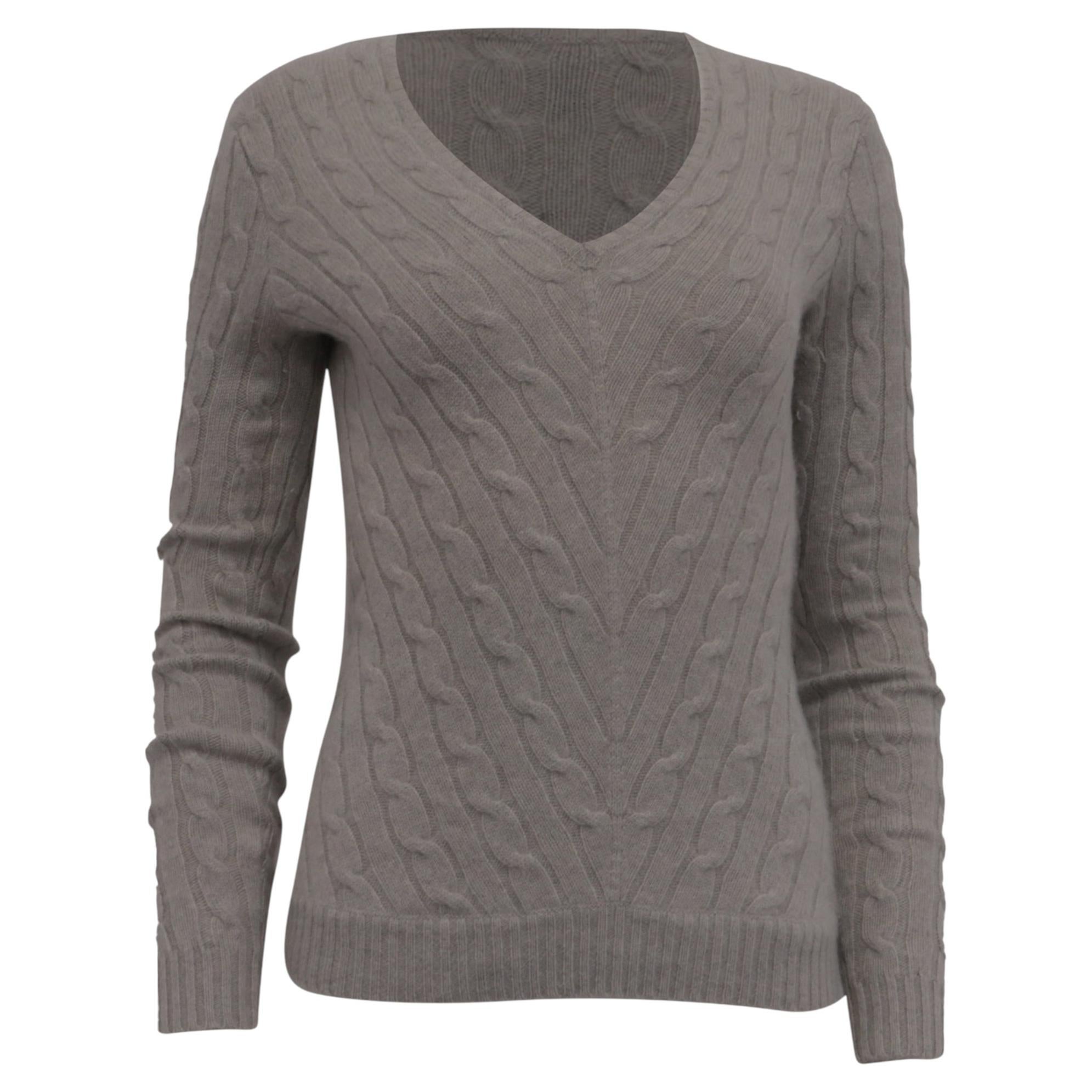 Ralph Lauren Cable Knit V-Neck Sweater in Light Gray Cashmere