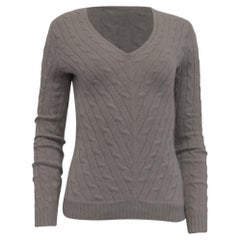 Ralph Lauren Pullover mit V-Ausschnitt und Zopfmuster aus hellgrauem Kaschmir