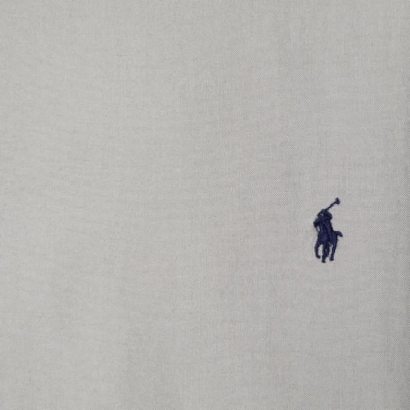 Ralph Lauren Camisa gris tiza de algodón con botones 3XL en Excelente estado para la venta en Dubai, Al Qouz 2