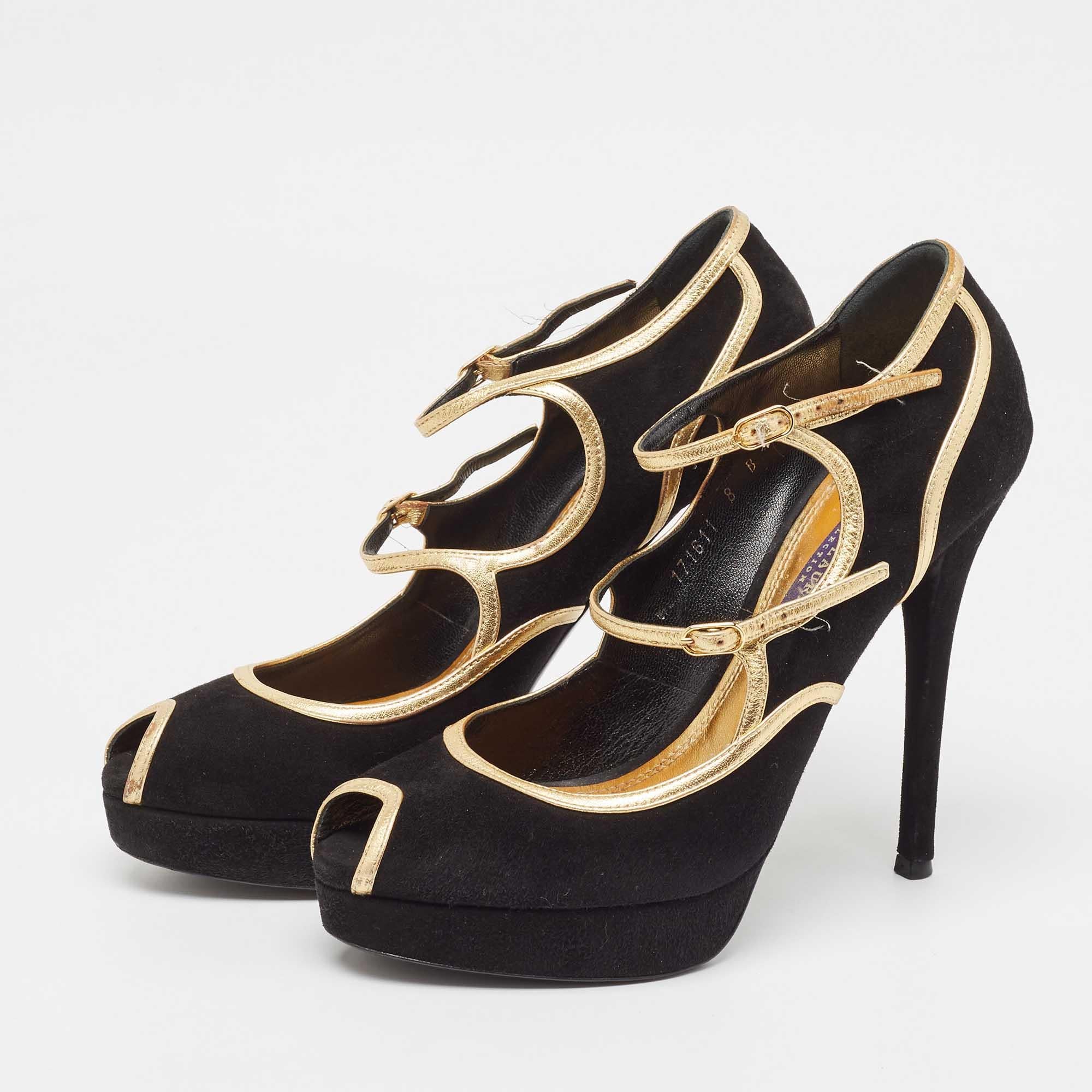 Affichez un style élégant avec cette paire d'escarpins. Ces chaussures élégantes sont fabriquées à partir de matériaux de qualité. Ils sont posés sur des semelles durables et des talons élégants.