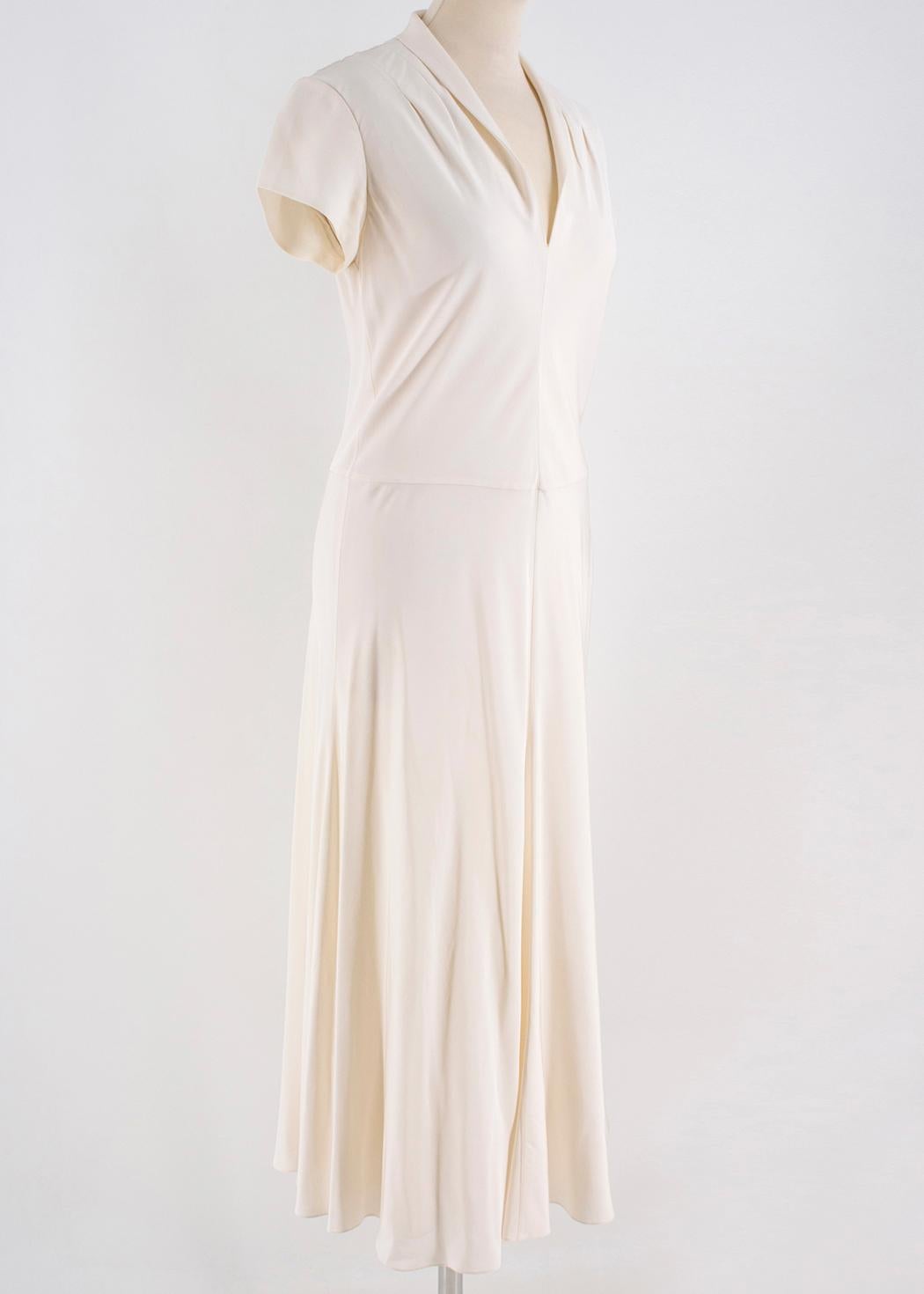 Ralph Lauren Collection Cream Silk Fluted Dress 

- Cream Silk Dress
- From Collection
- V-neck, short sleeved 
- A-line Style 
- Fully lined 
- 100% Silk 

Please note, these items are pre-owned and may show some signs of storage, even when unworn