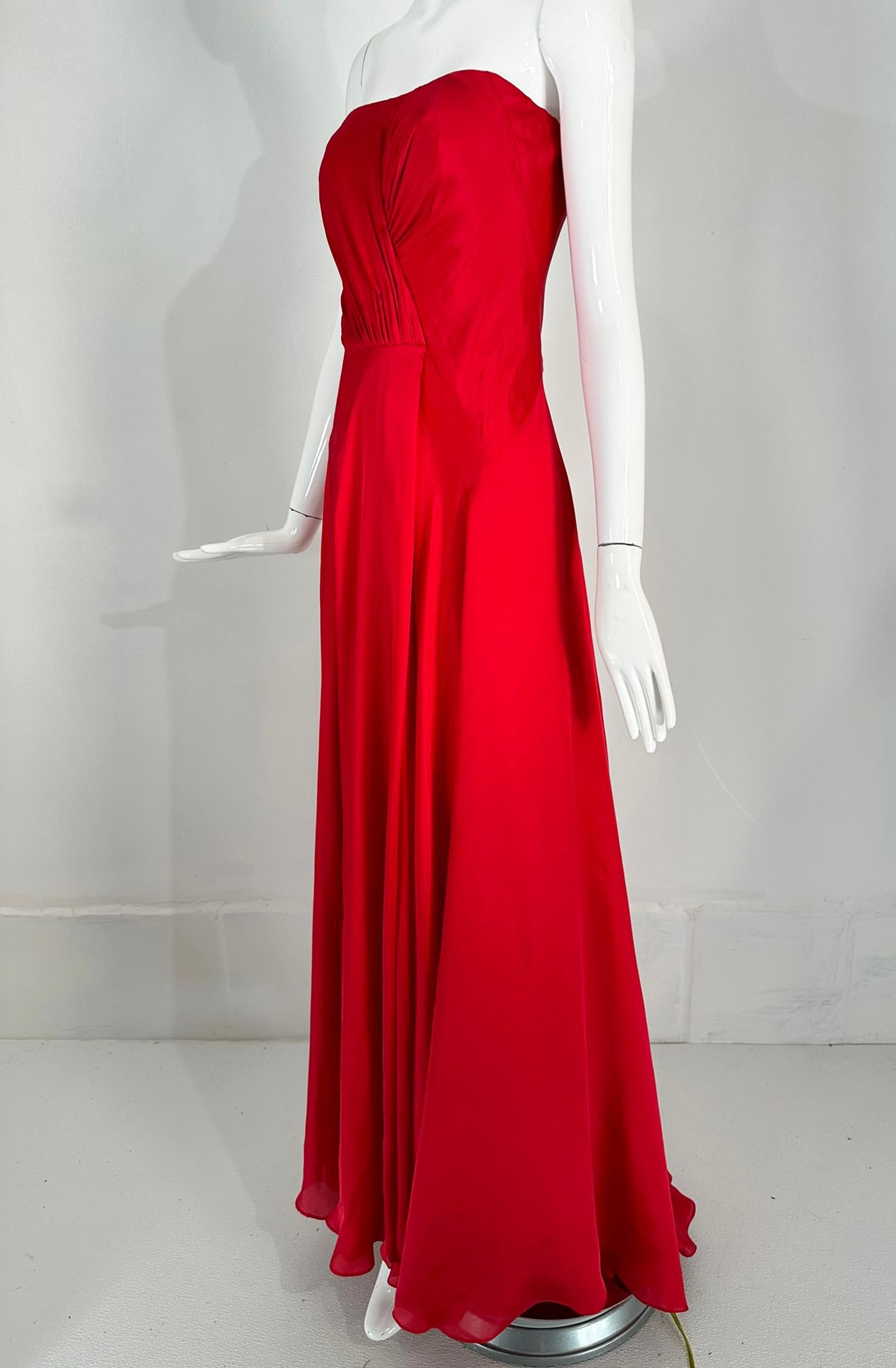 Women's Ralph Lauren Collection Draped Red Silk Strapless Evening Gown 6 For Sale
