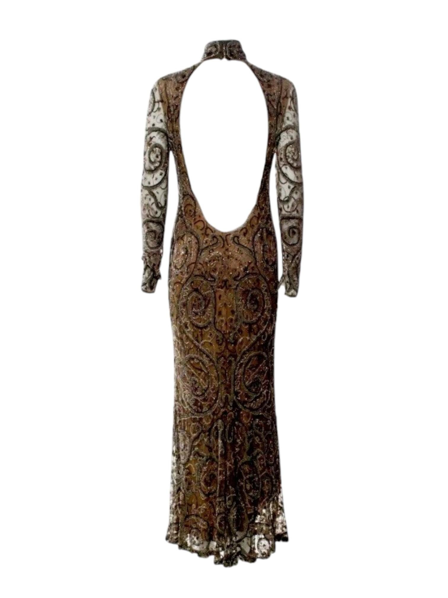 Collectional S Automne 2001 - Robe en soie perlée avec dos ouvert en vente 3